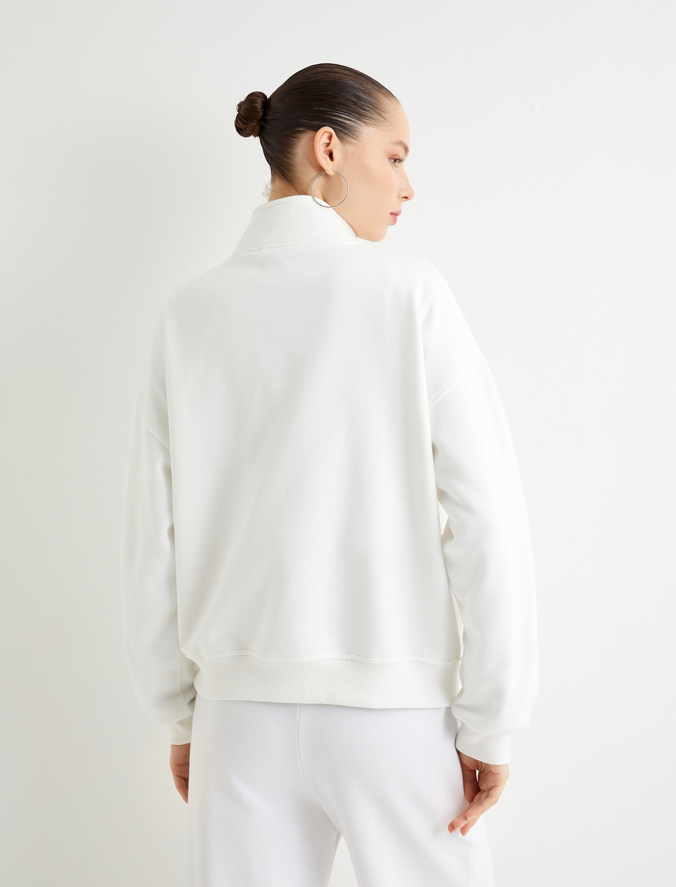   Şardonlu Yarım Fermuarlı Sweatshirt Kolej Temalı Baskılı Rahat Kalıp