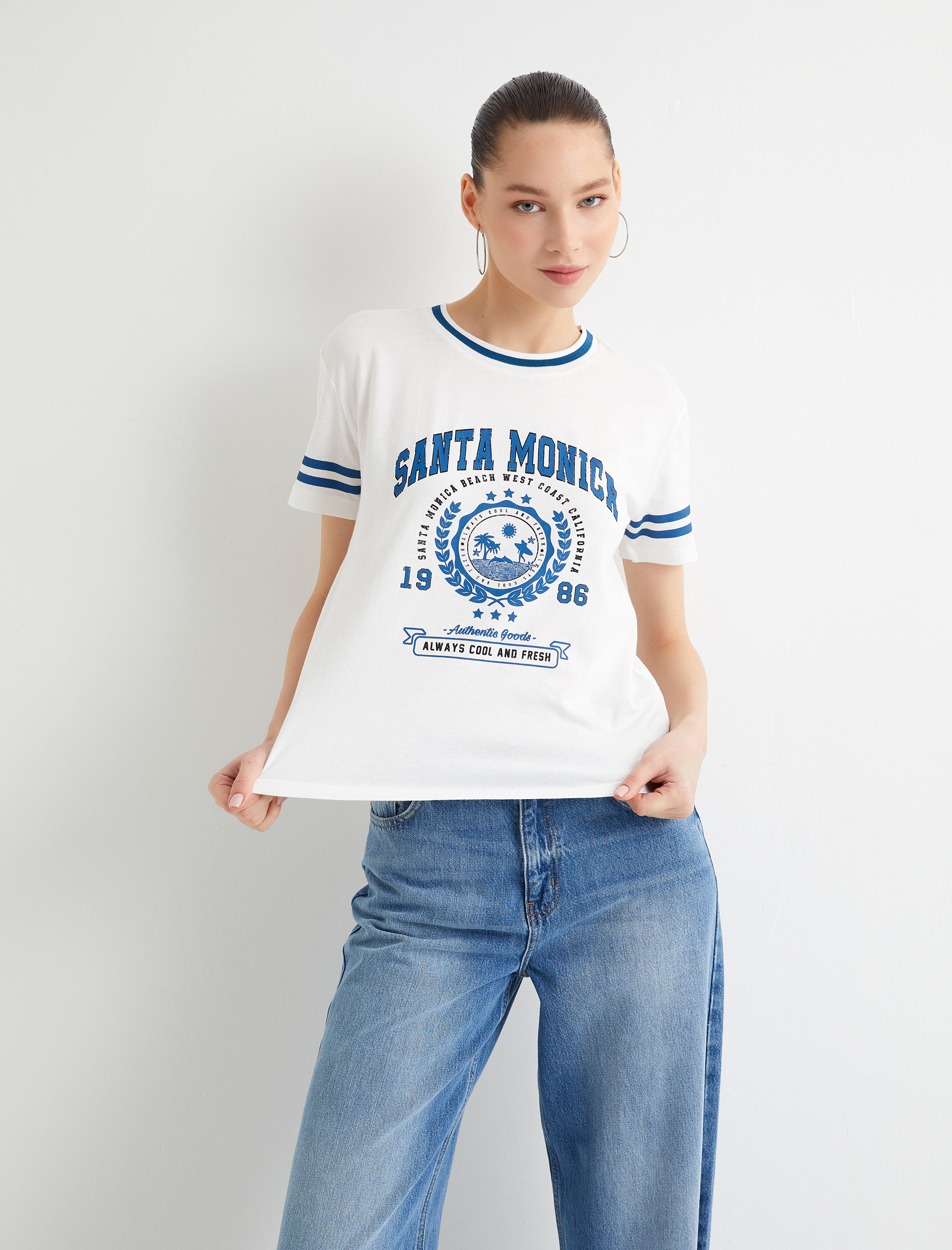   Kolej Tişört Baskılı Kısa Kollu Bisiklet Yaka Pamuklu