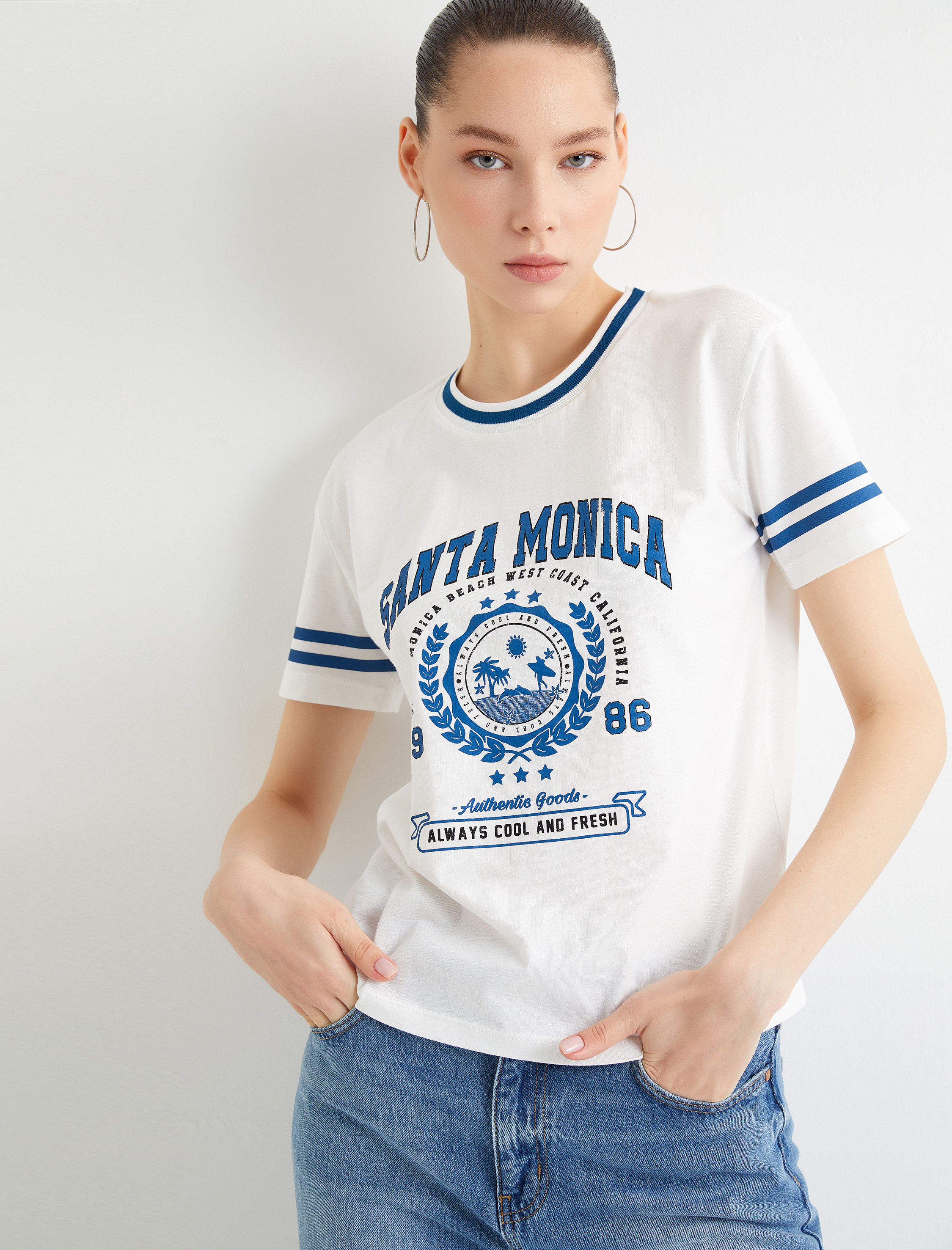   Kolej Tişört Baskılı Kısa Kollu Bisiklet Yaka Pamuklu