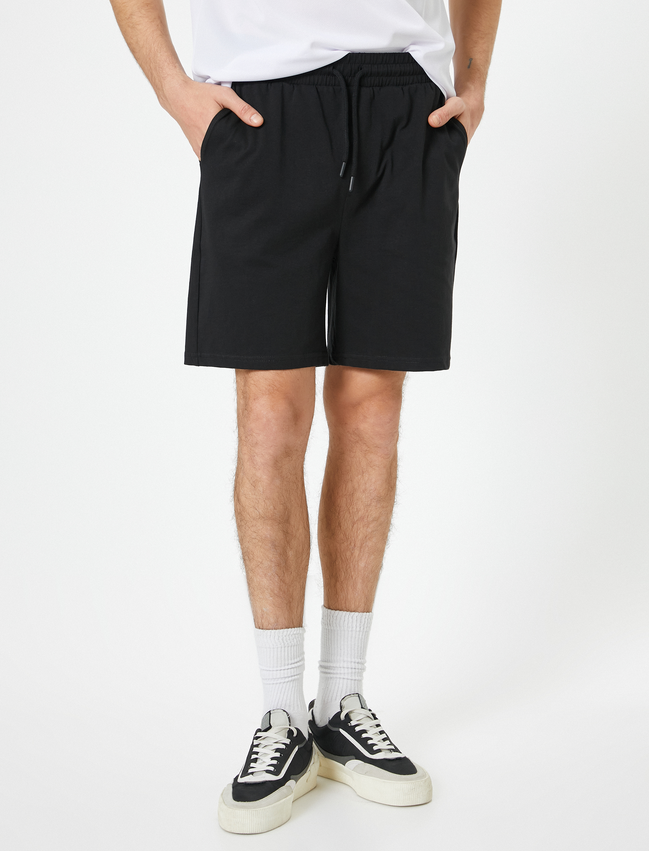   Beli Bağcıklı Bermuda Şort Cep Detaylı Pamuklu