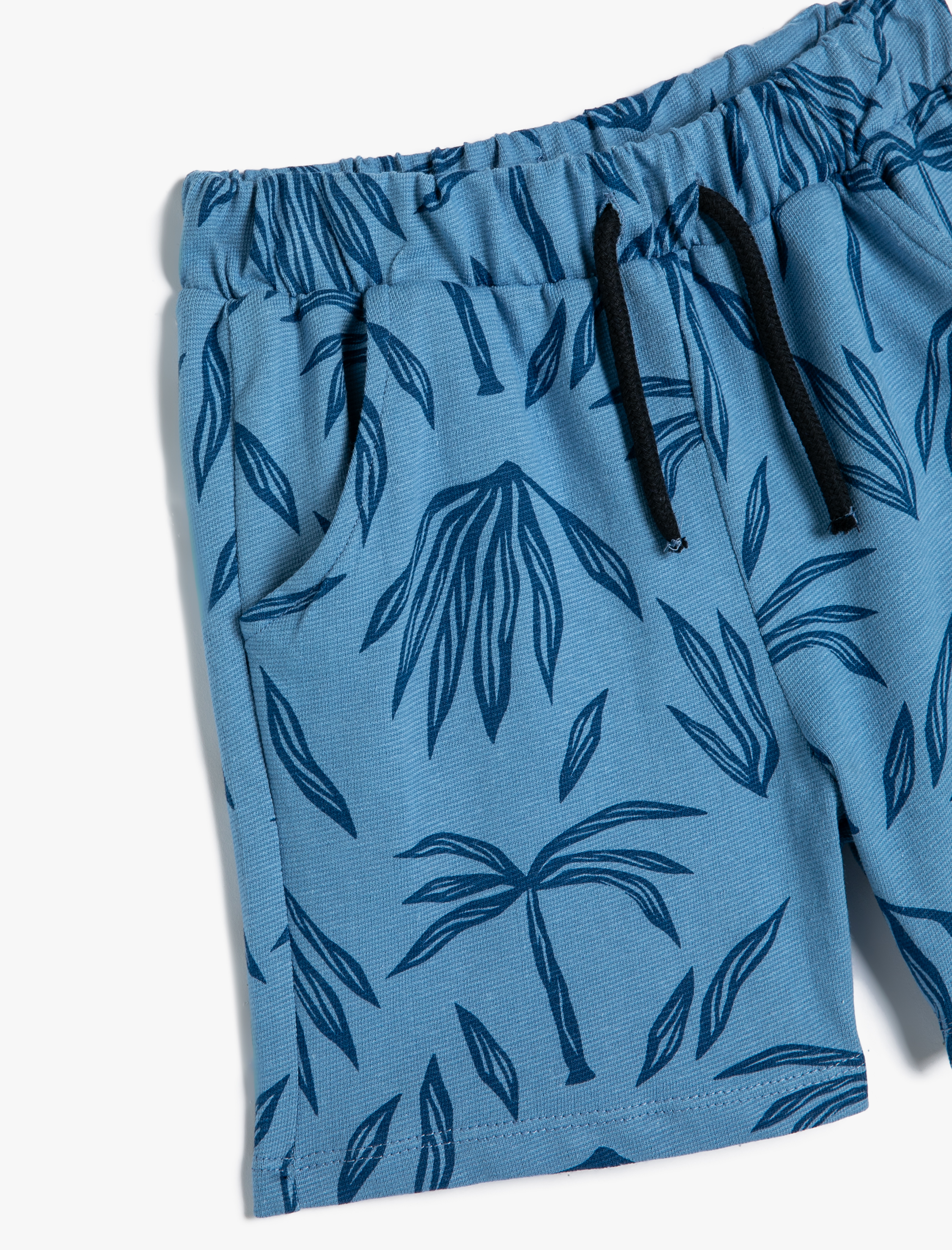  Erkek Bebek Şort Beli Bağlamalı Palmiye Baskılı Cepli Pamuklu