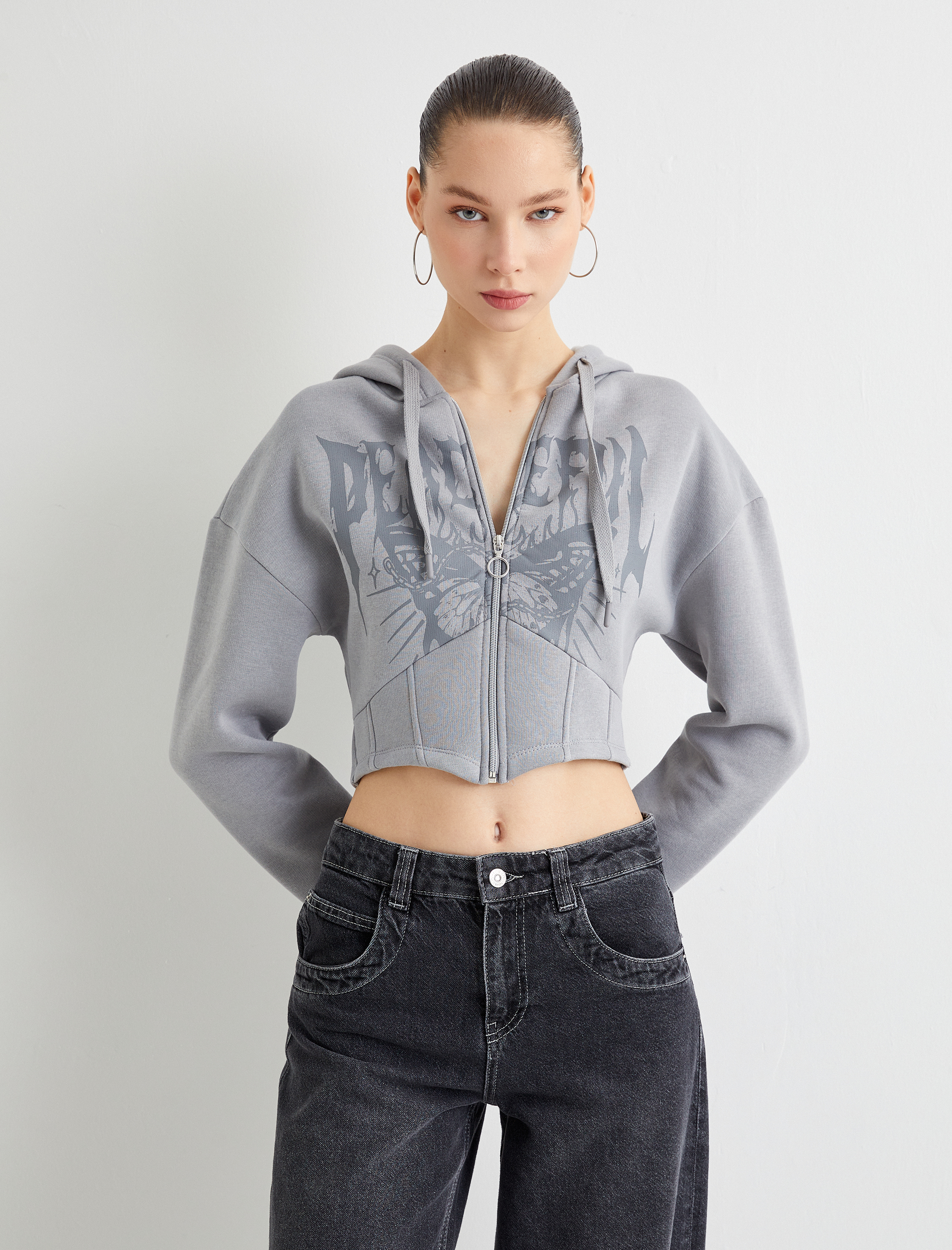   Şardonlu Crop Kapşonlu Sweatshirt Fermuarlı Baskılı Korse Görünümlü