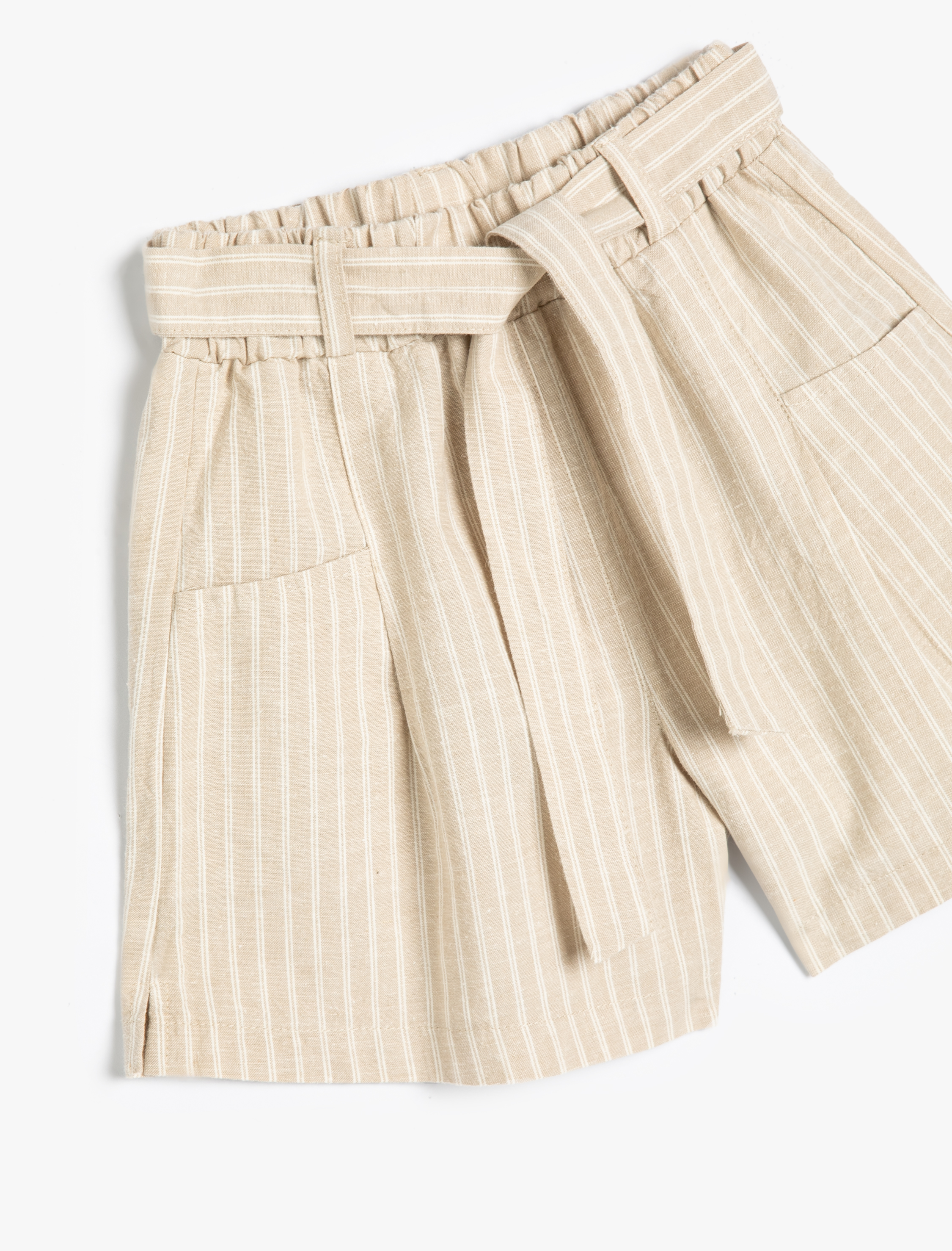  Kız Çocuk Keten Karışımlı Şort Beli Lastikli Kemer Detaylı Cepli