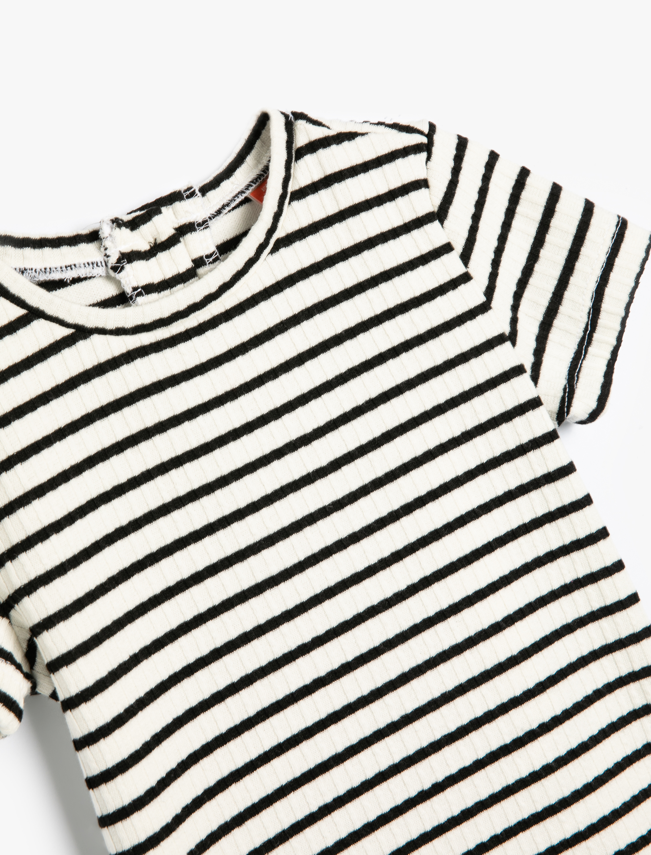  Kız Bebek Tişört Kısa Kollu Yuvarlak Yaka Ribanalı