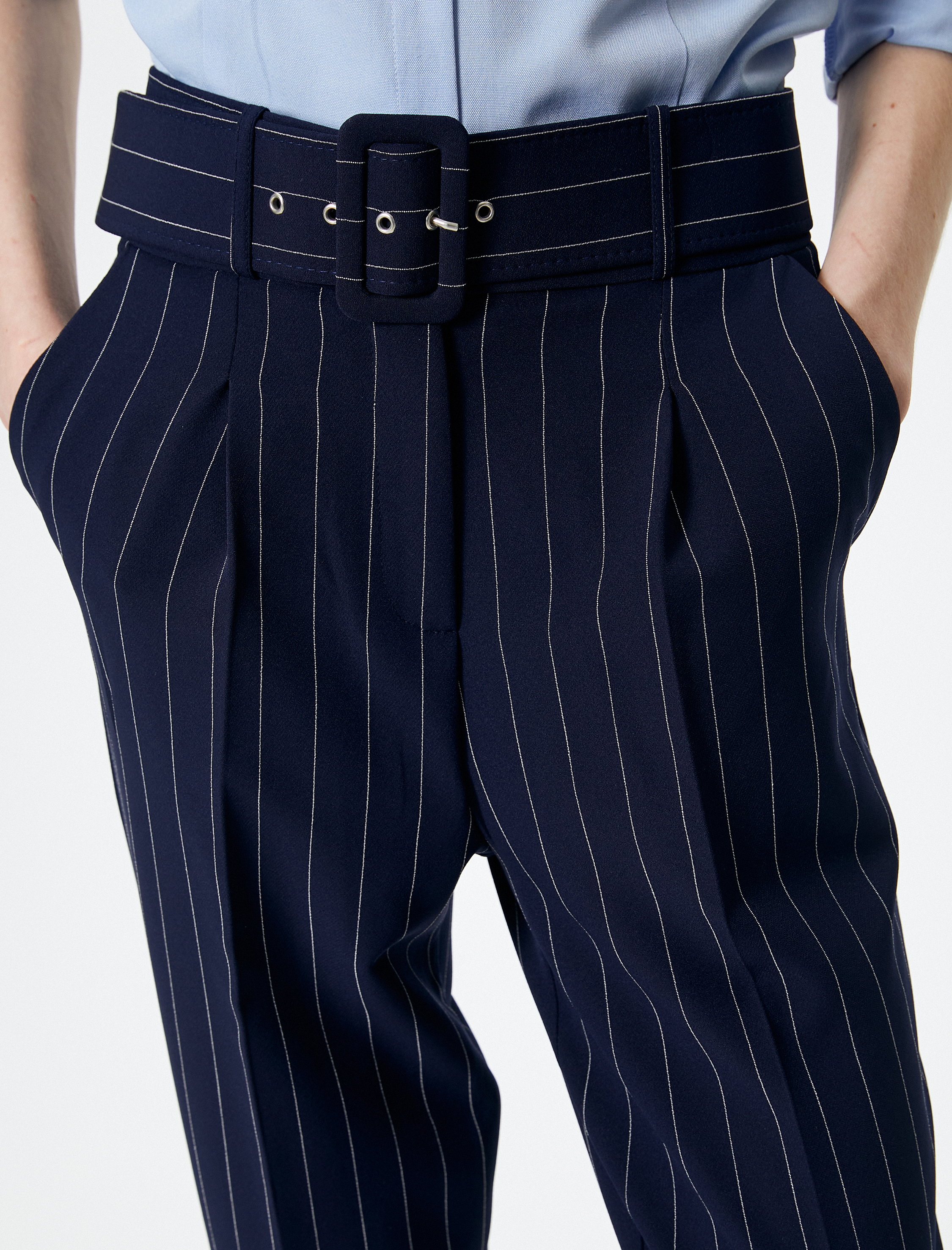   Kemerli Kumaş Pantolon Yüksek Bel Cep Detaylı