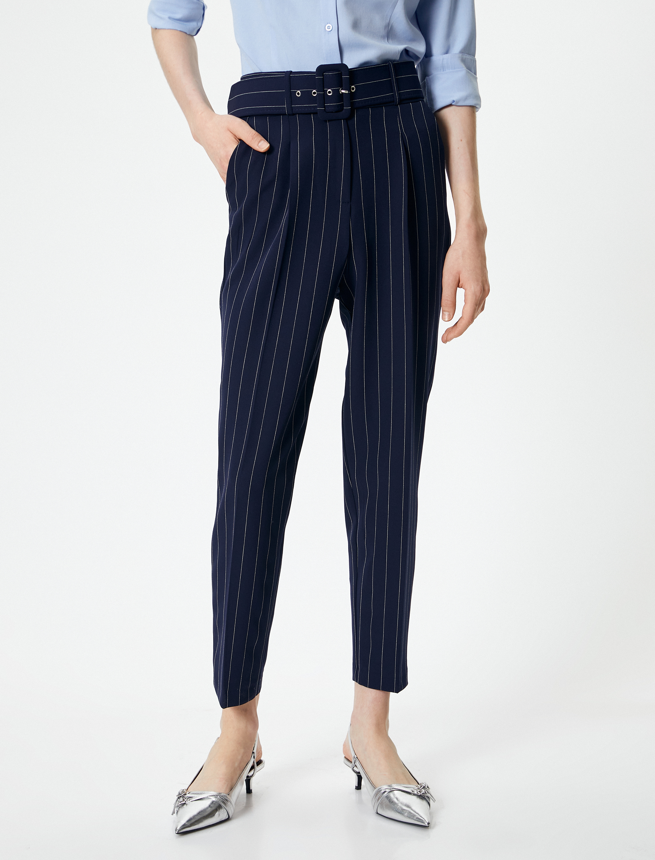   Kemerli Kumaş Pantolon Yüksek Bel Cep Detaylı