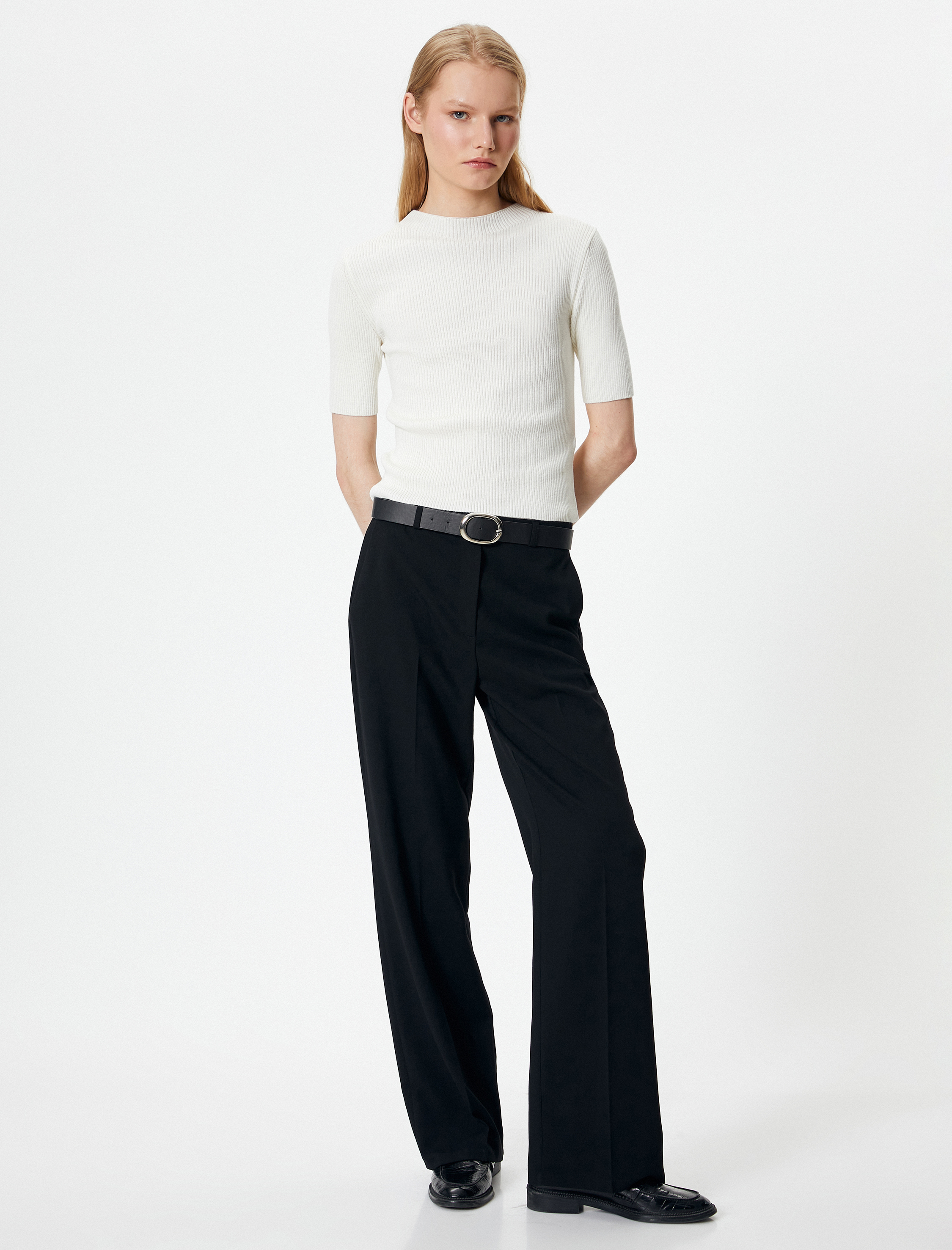 Triko Kazak Kısa Kollu Fitilli Yuvarlak Yaka