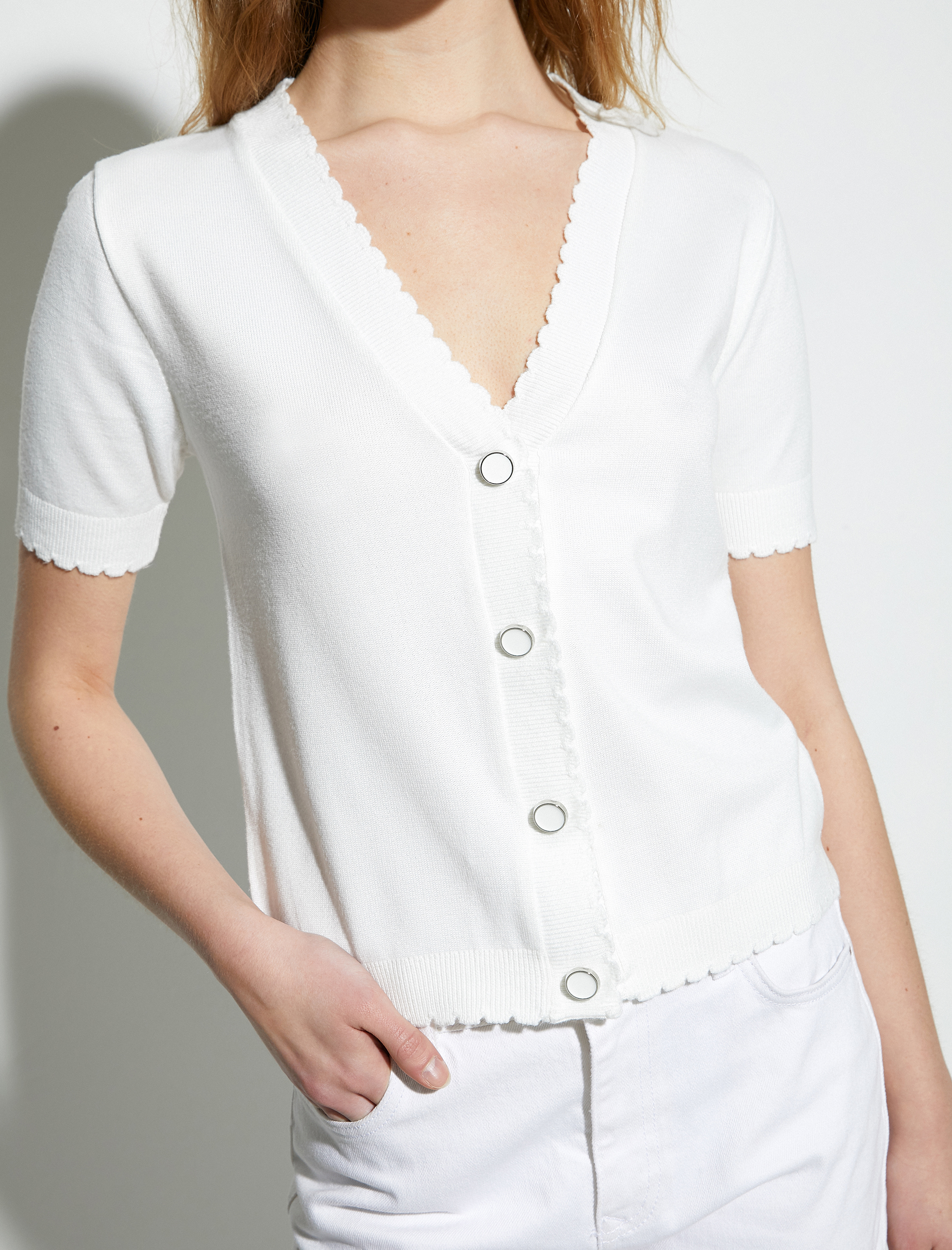   Kalp Düğmeli Kısa Kollu Hırka