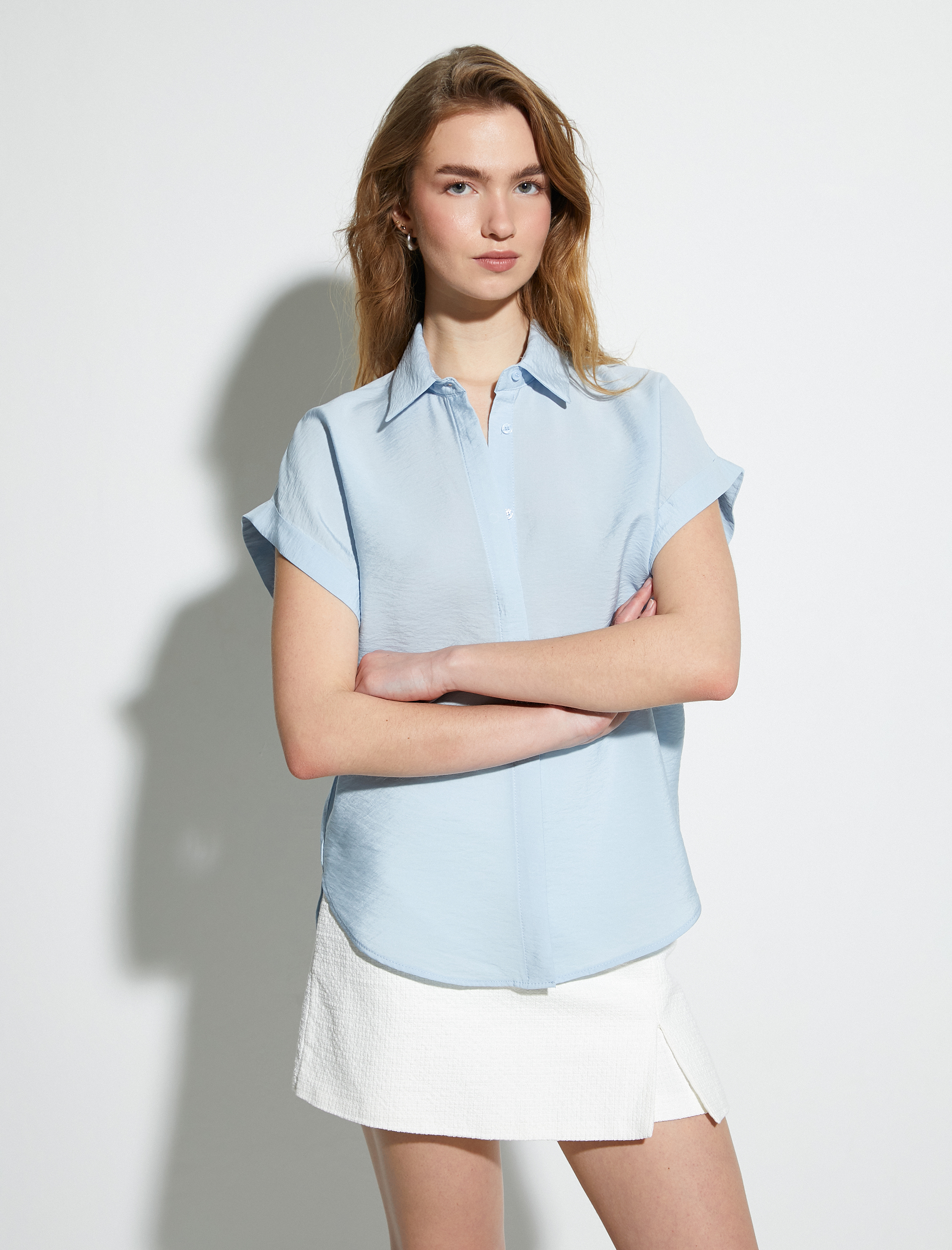   Kısa Kollu Gömlek Viskon Klasik Yaka Dokulu