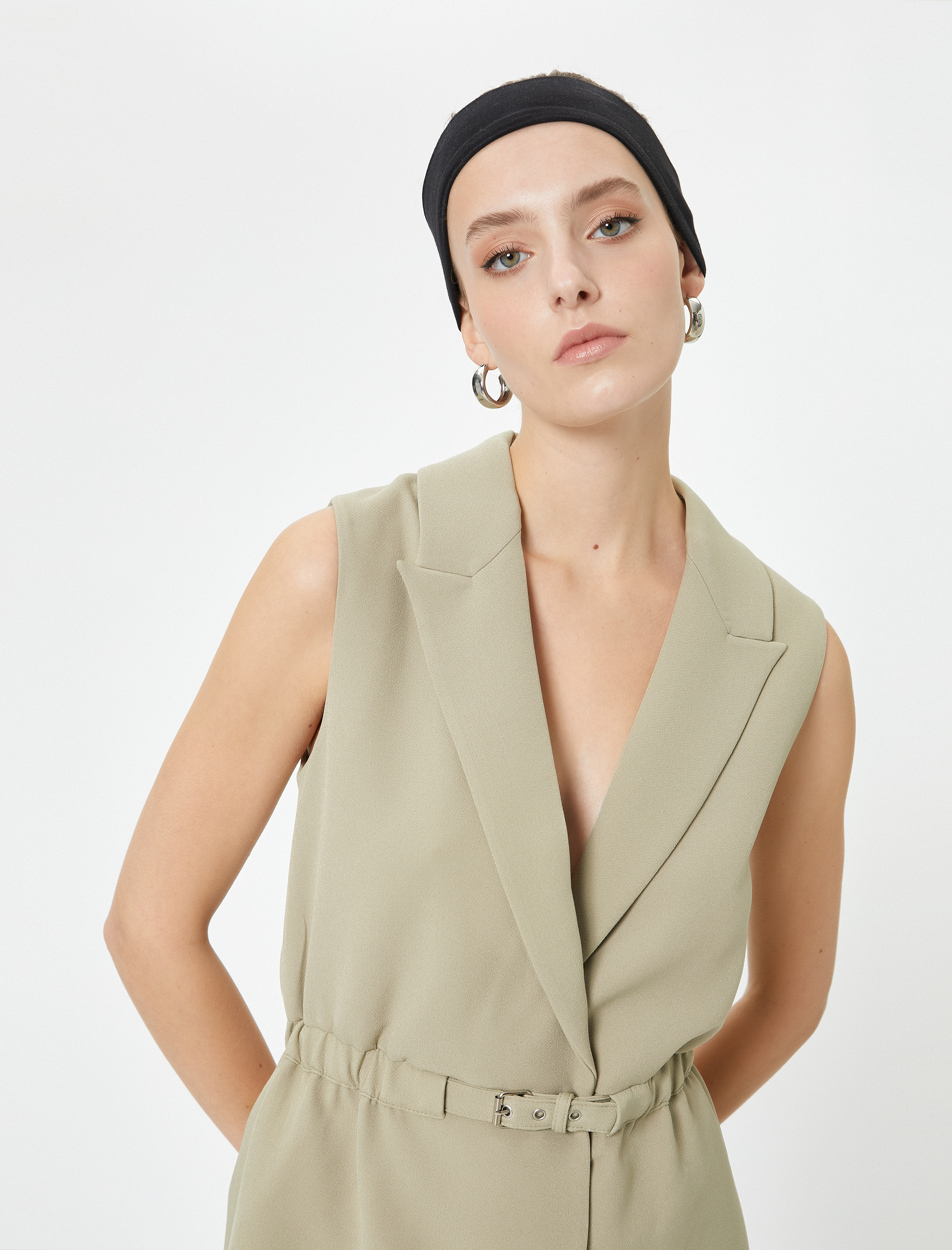   Yelek Kruvaze Kapama Kemer Detaylı