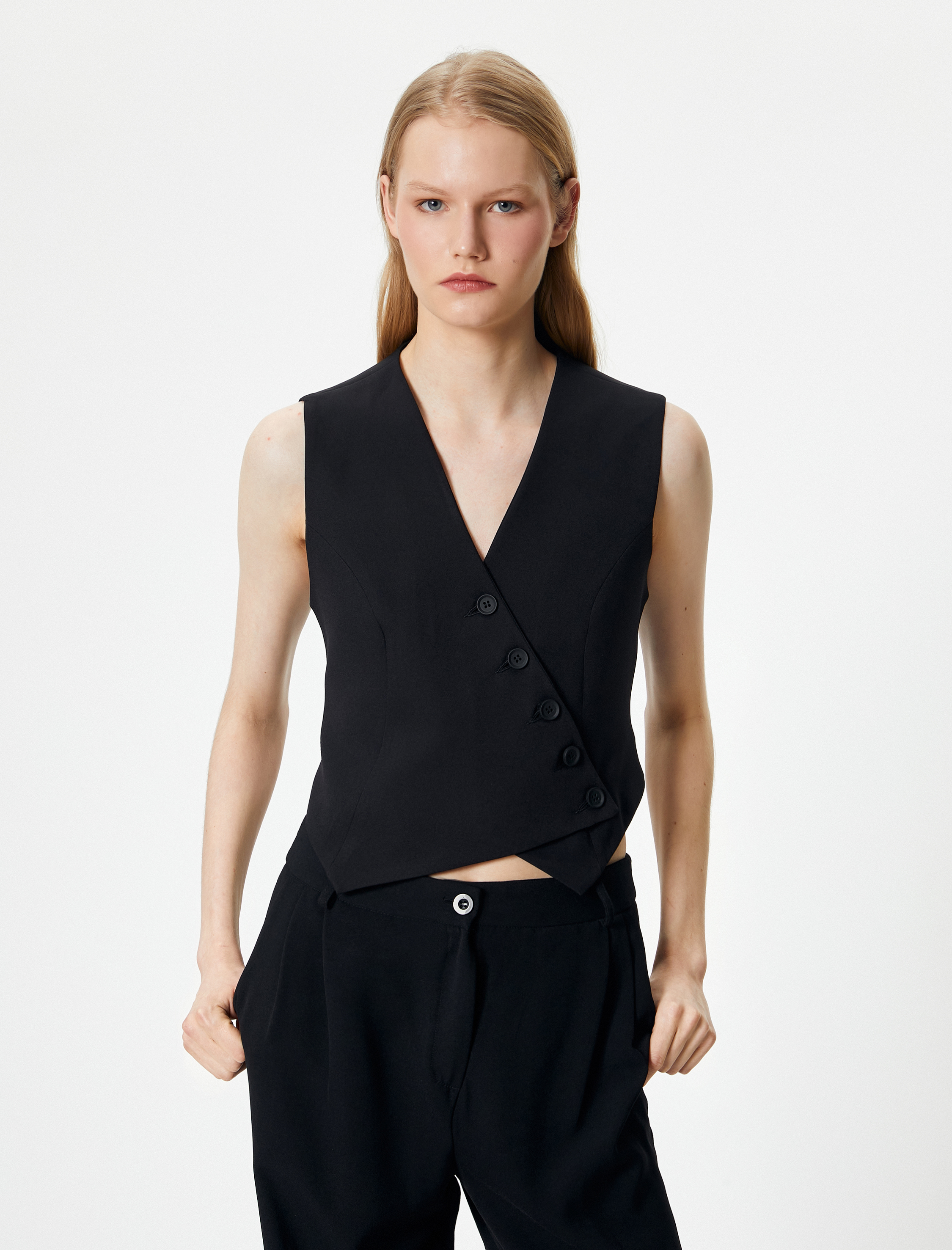   Kruvaze Yelek Düğmeli V Yaka