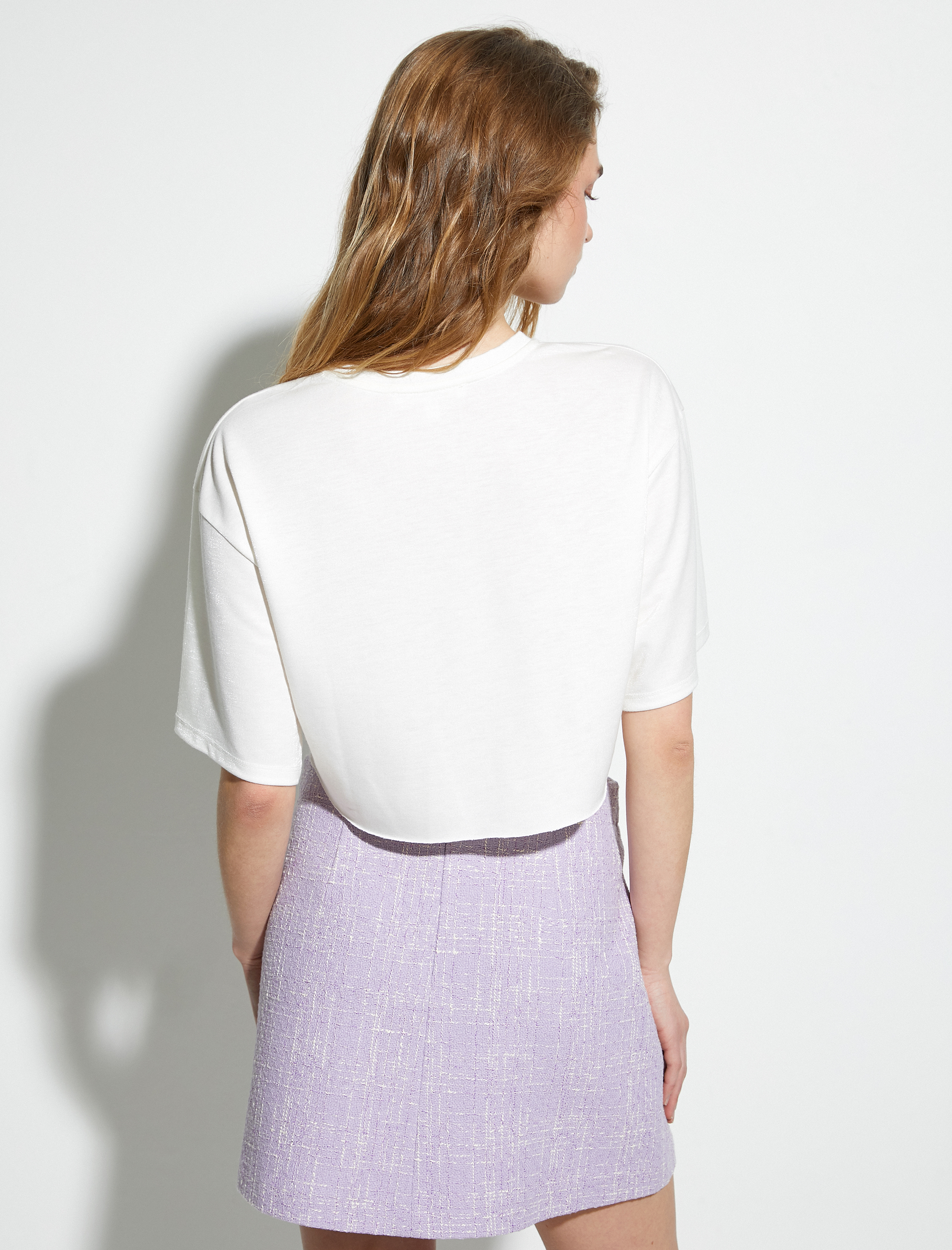   Crop Tişört Fiyonk Detaylı Bisiklet Yaka Kısa Kollu Viskon