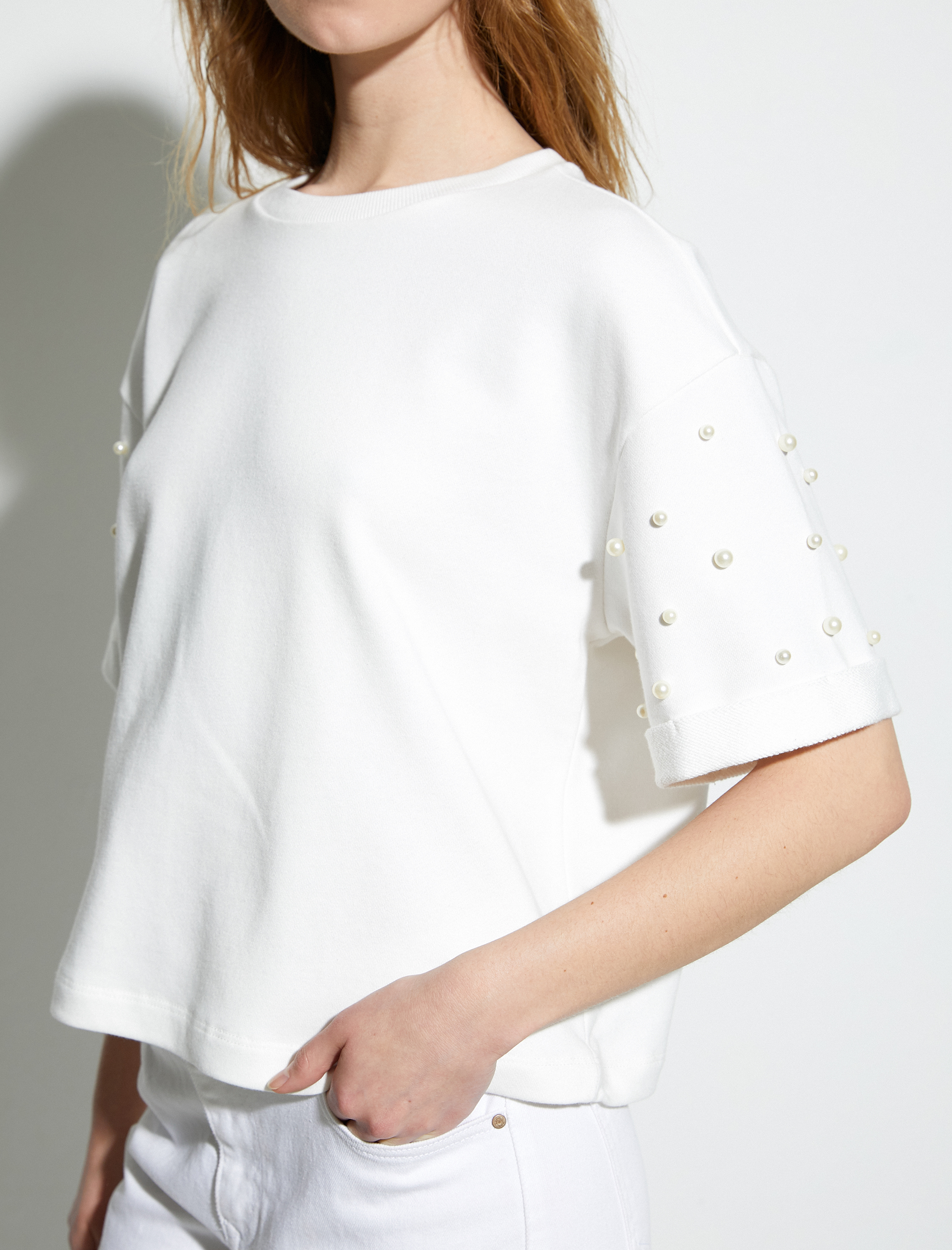   İnci İşlemeli Tişört Kısa Kollu Bisiklet Yaka Standart Kesim