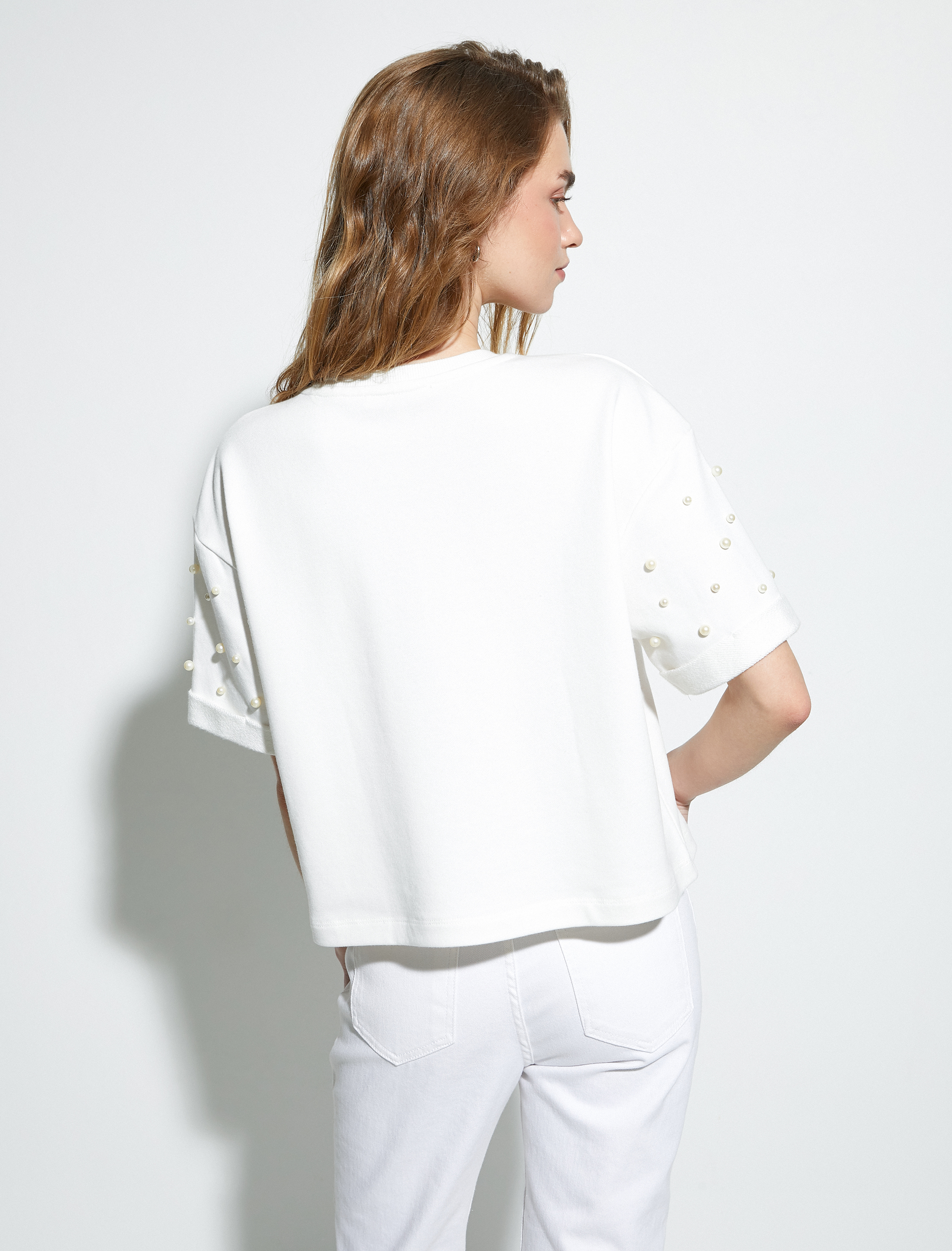   İnci İşlemeli Tişört Kısa Kollu Bisiklet Yaka Standart Kesim