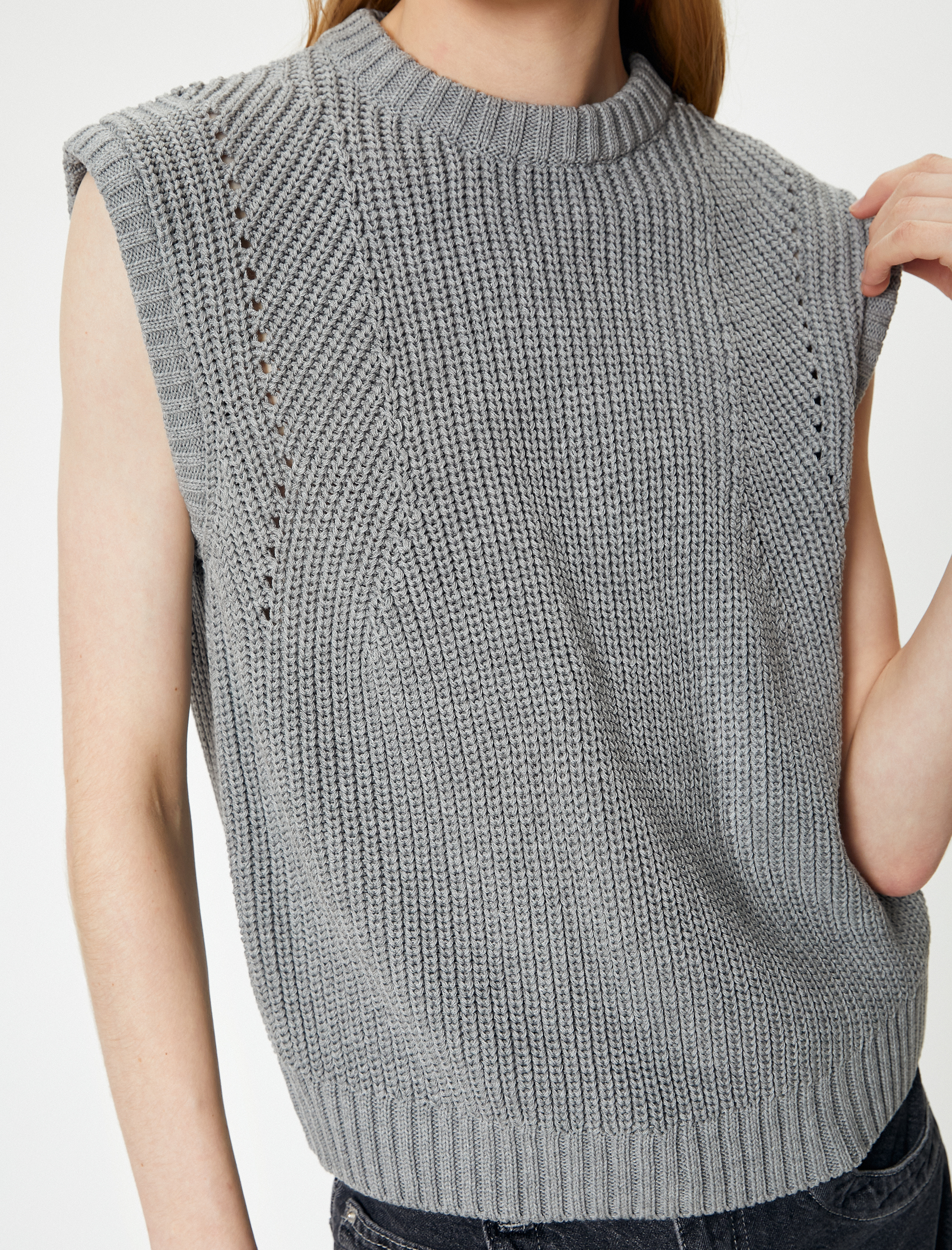 Örgü Süveter Bisiklet Yaka Kolsuz