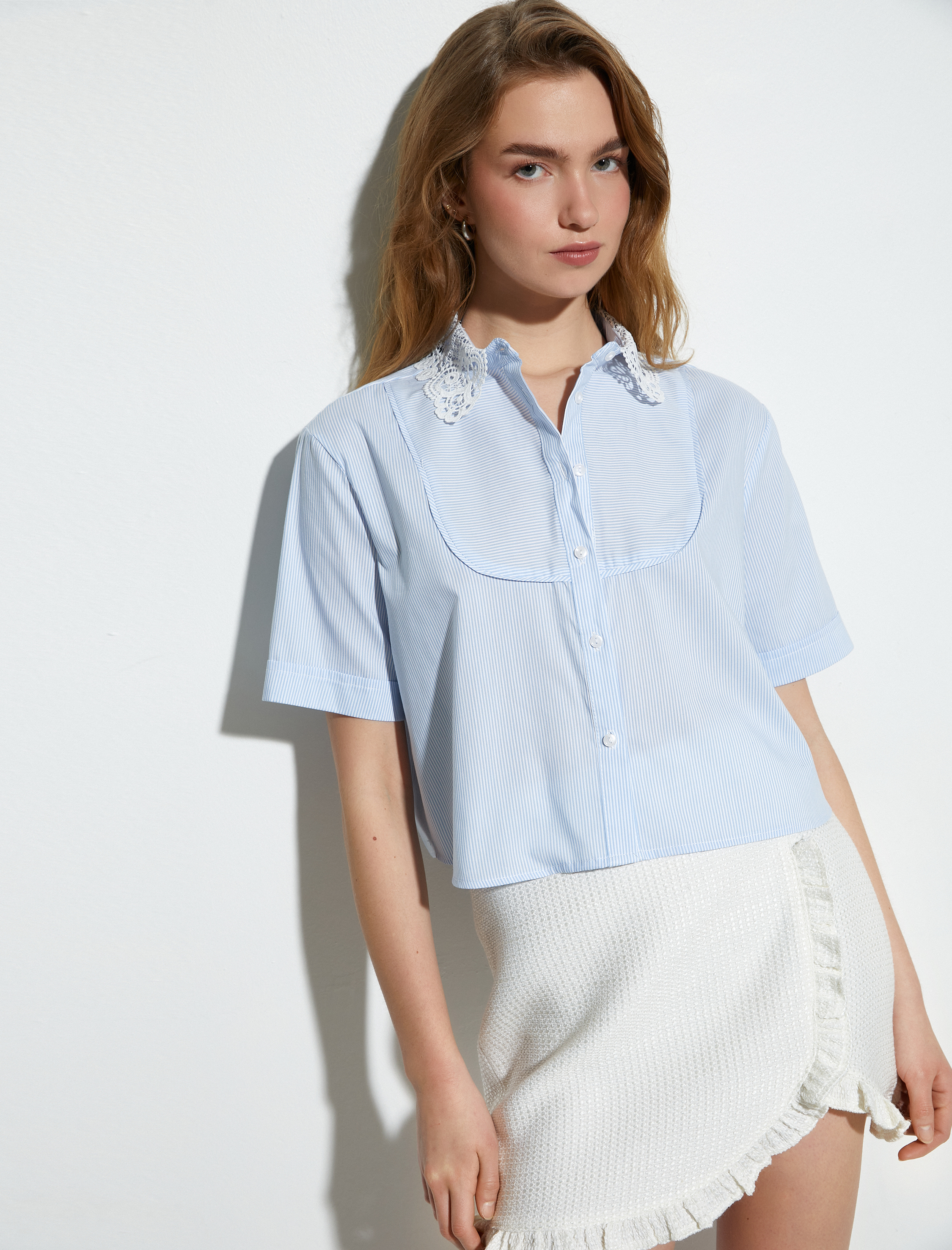   Kısa Kollu Poplin Gömlek Dantel Yaka Robalı