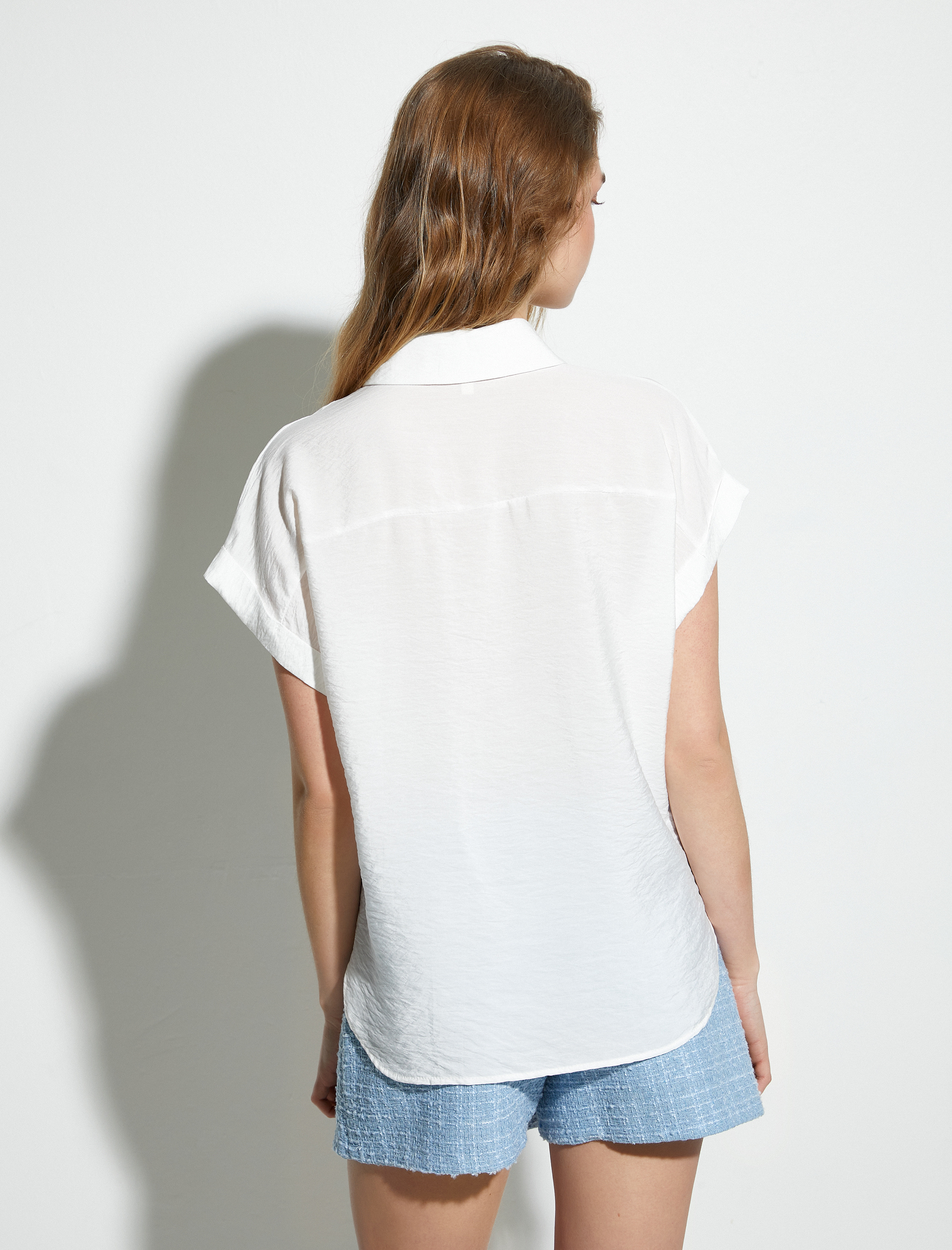   Kısa Kollu Gömlek Viskon Klasik Yaka Dokulu