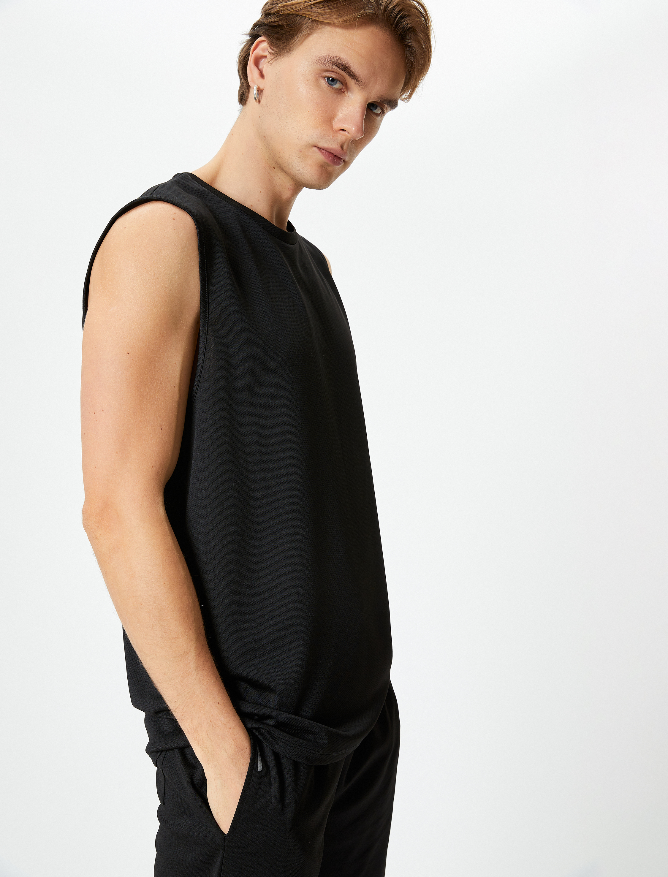   Sporcu Atleti Kolsuz Arkası Baskılı Sloganlı Bisiklet Yaka