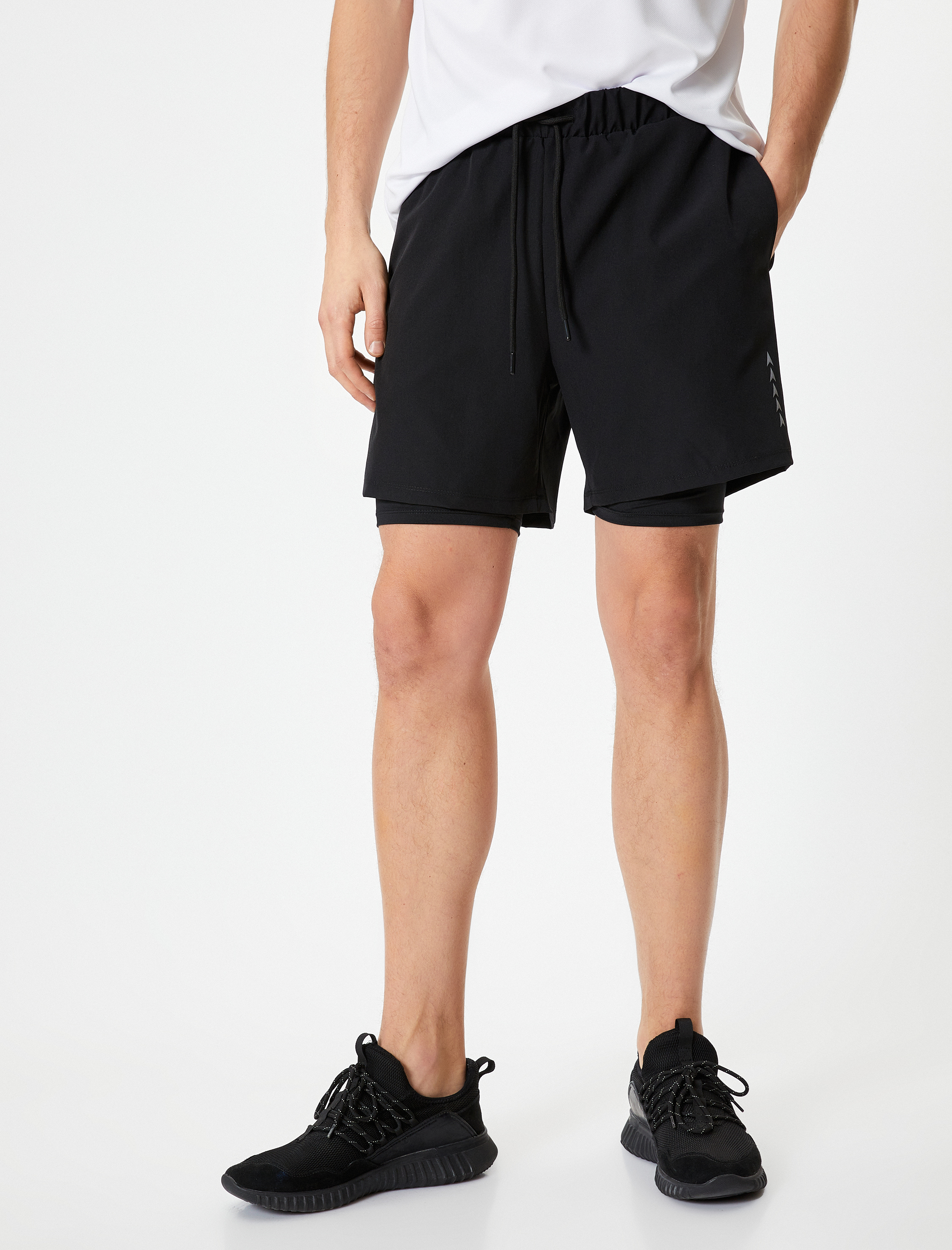   Taytlı Şort Beli Bağcıklı Baskılı Cep Detaylı