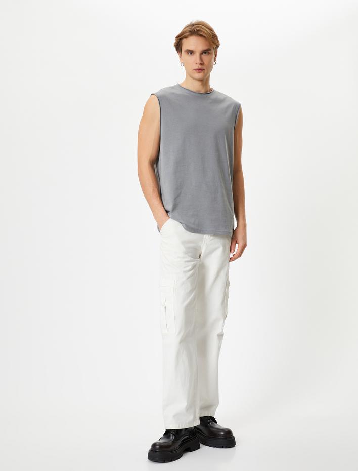  Basic Kolsuz Tişört Oyuk Kol Etiket Detaylı Bisiklet Yaka