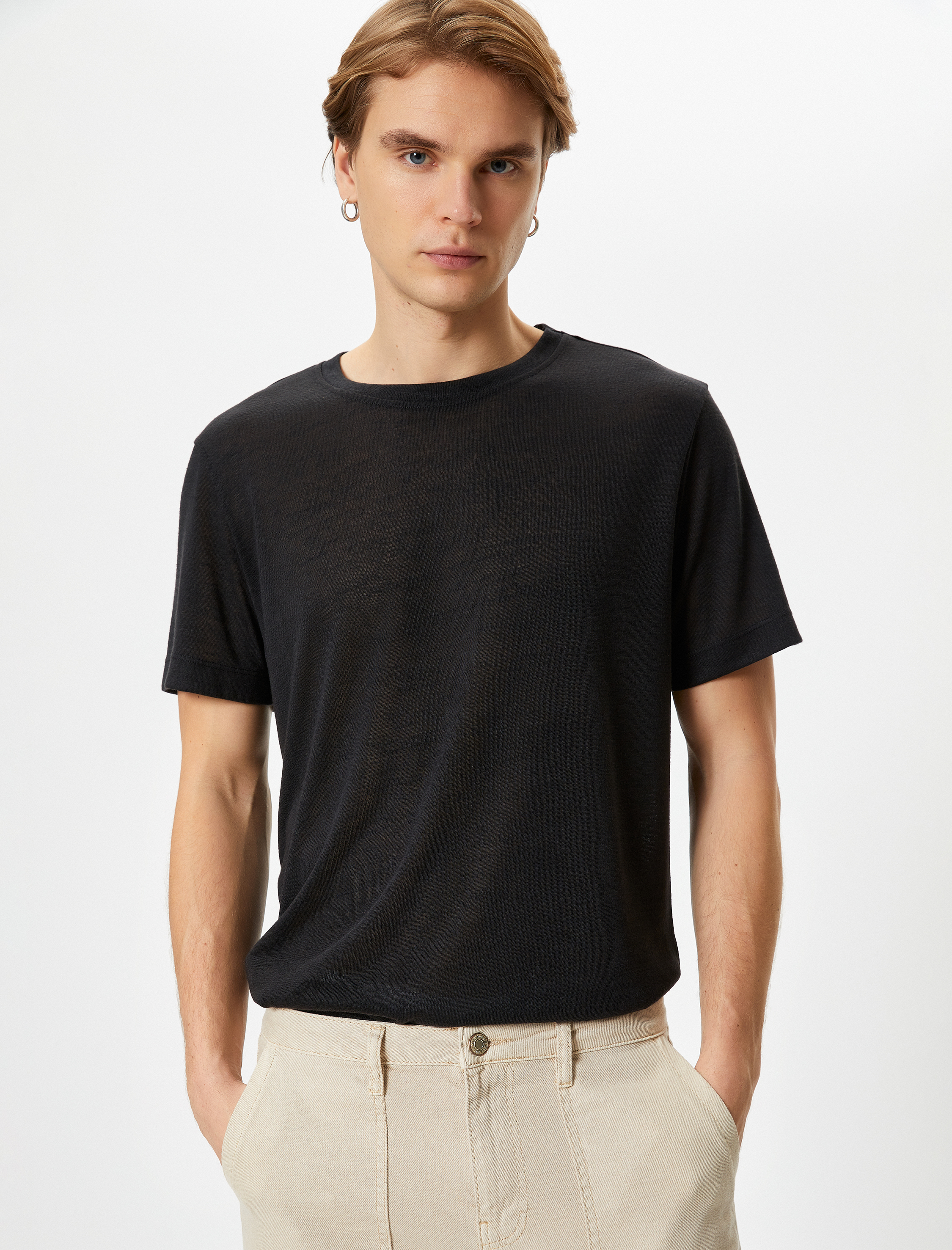   Bisiklet Yaka Tişört Kısa Kollu Dikiş Detaylı