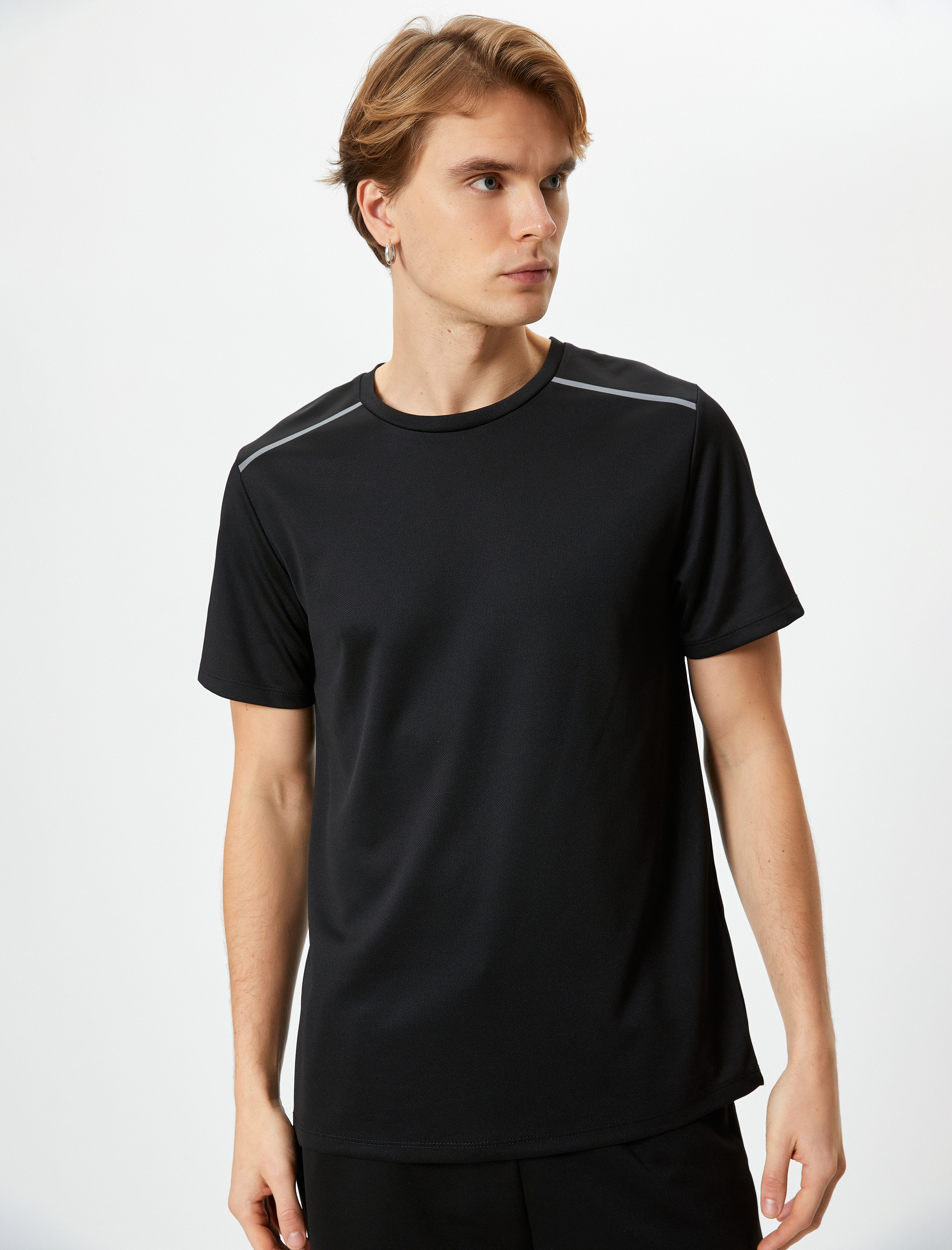   Spor Tişört Şerit Detaylı Bisiklet Yaka Kısa Kollu