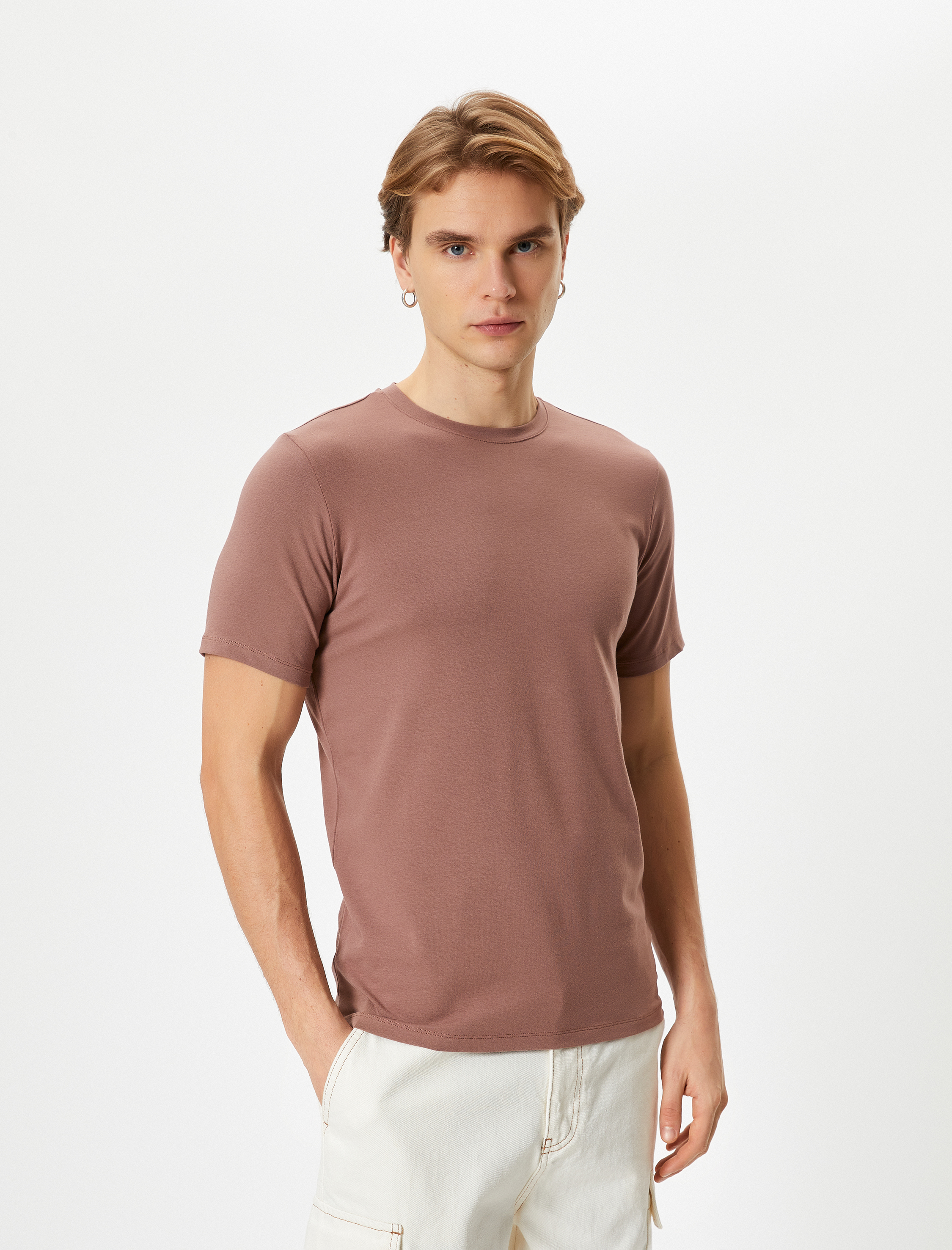   Kısa Kollu Tişört Uzun Kalça Boy Esnek Kumaş Slim Fit Pamuklu