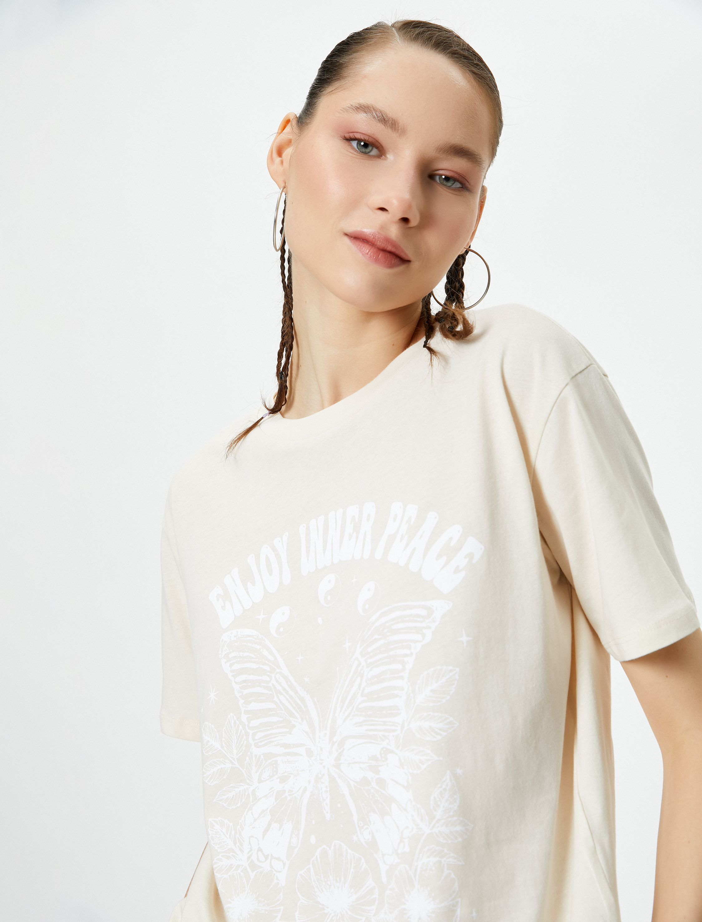   Rahat Kalıp Tişört Kısa Kollu Bisiklet Yaka Baskılı Pamuklu