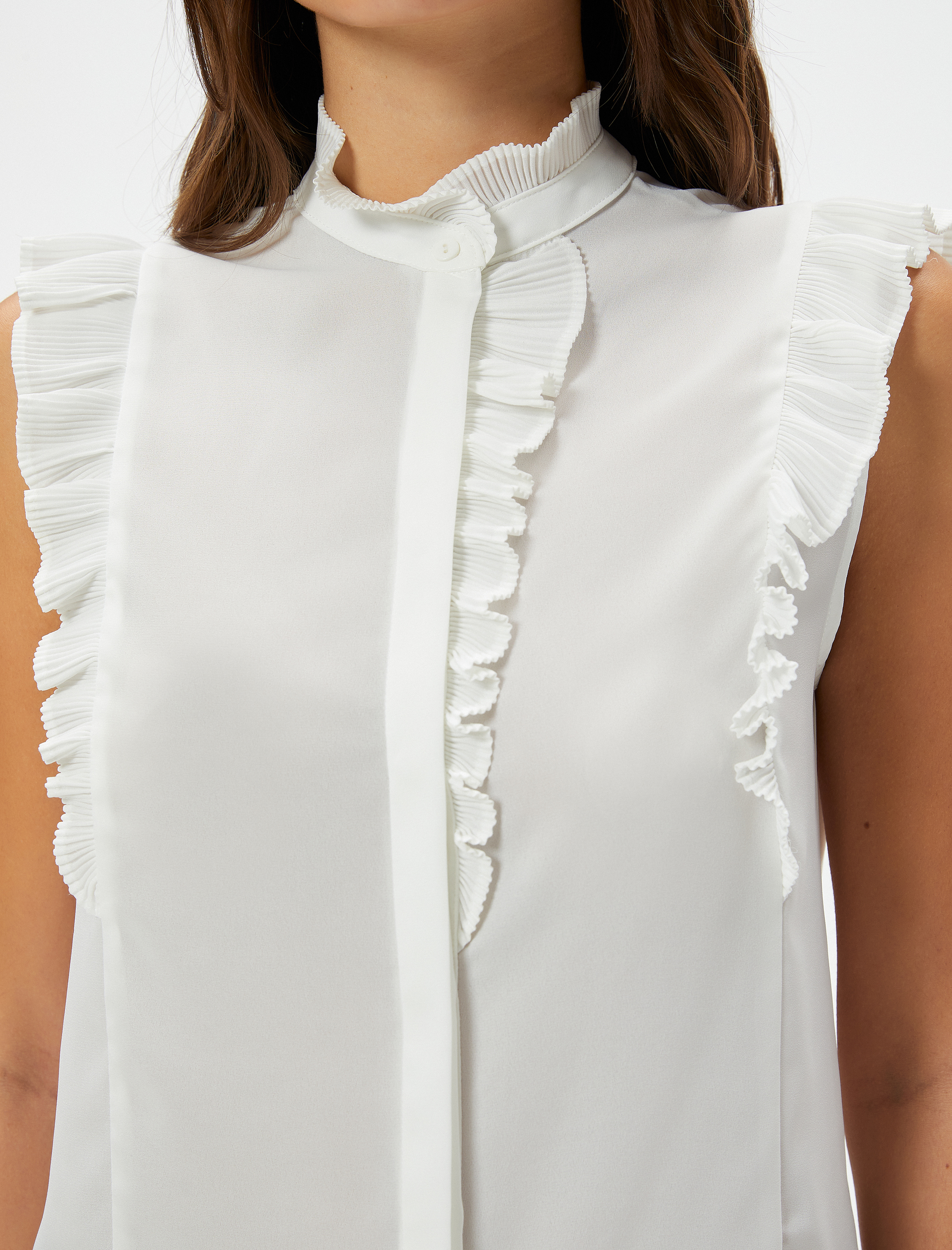   Fırfırlı Şifon Gömlek Kolsuz Hakim Yaka