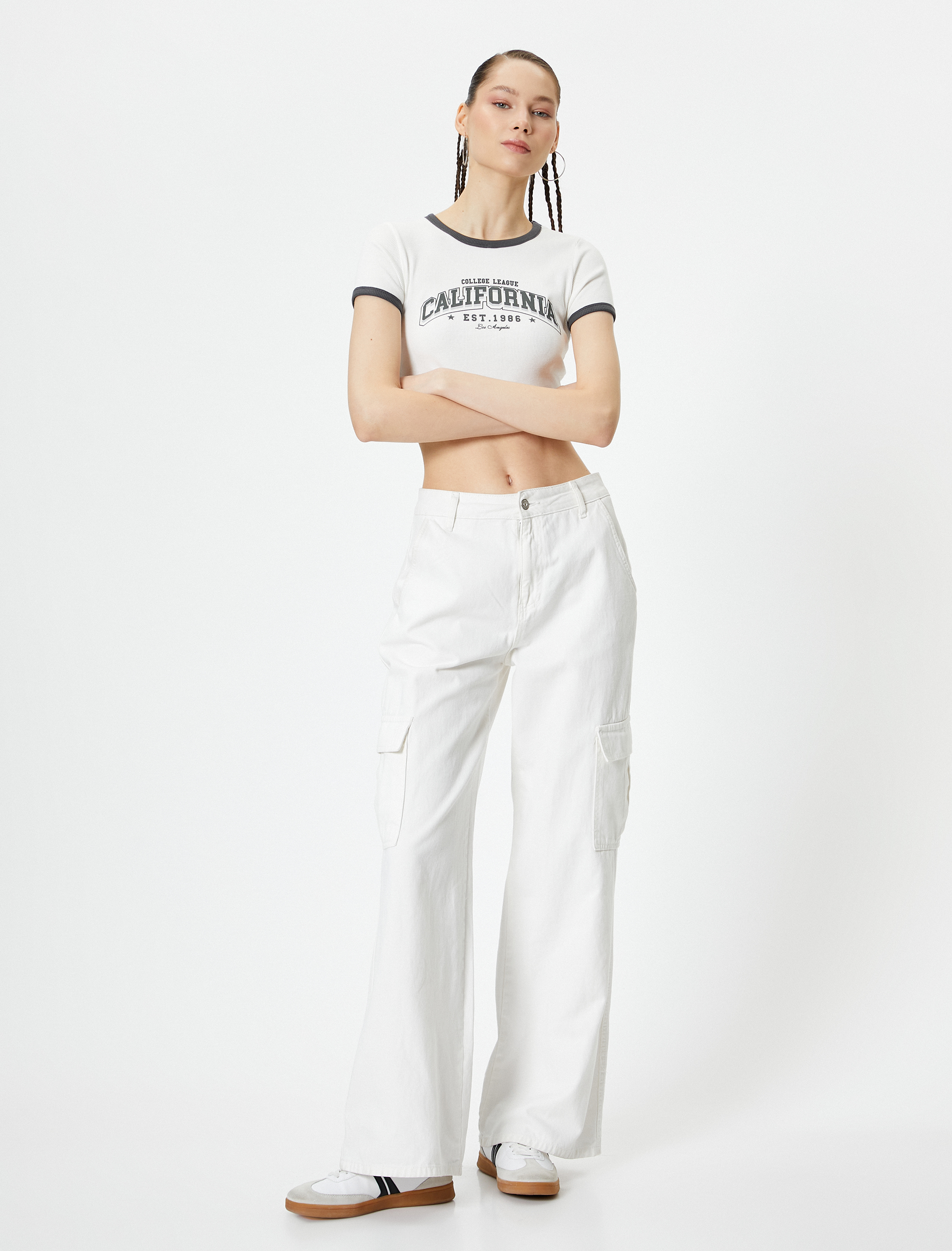   Kolej Kısa Tişört Kısa Kollu Bisiklet Yaka Ribanalı Pamuklu Slim Fit