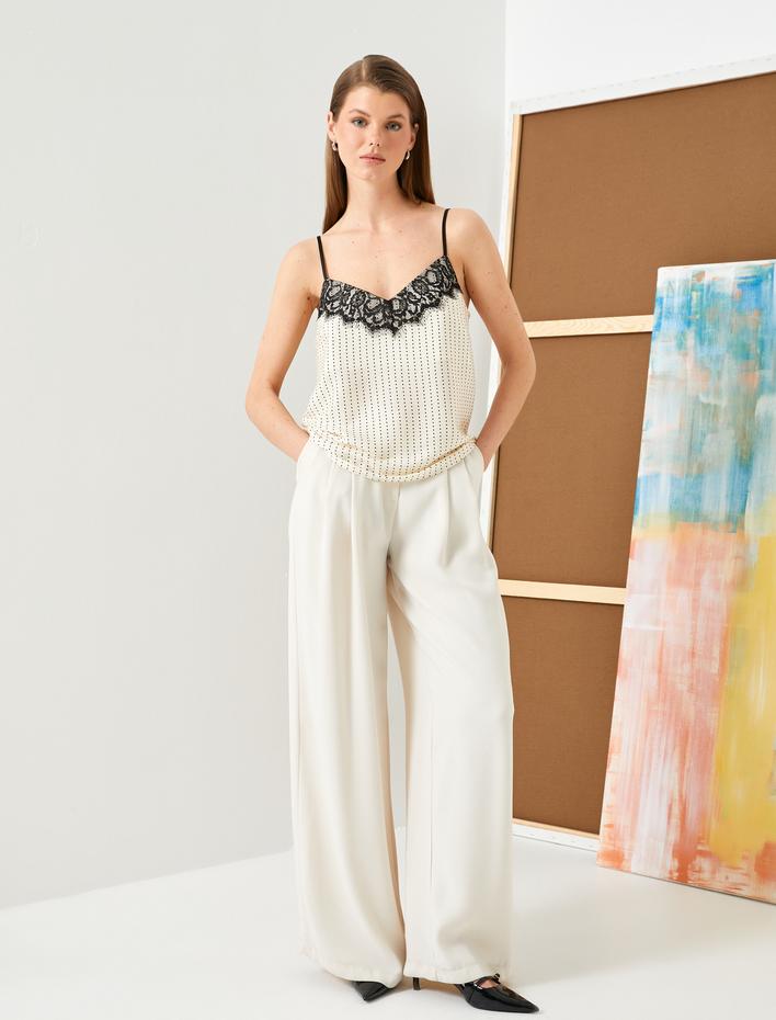  İnce Askılı Üst Dantelli Puantiyeli