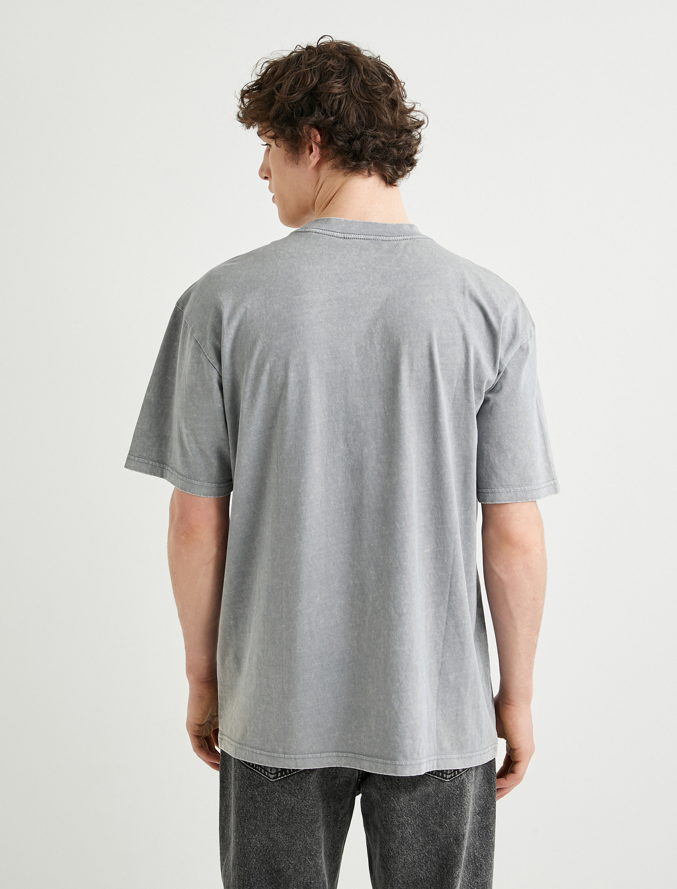   Yıkamalı Tişört Slogan İşlemeli Bisiklet Yaka Kısa Kollu Pamuklu