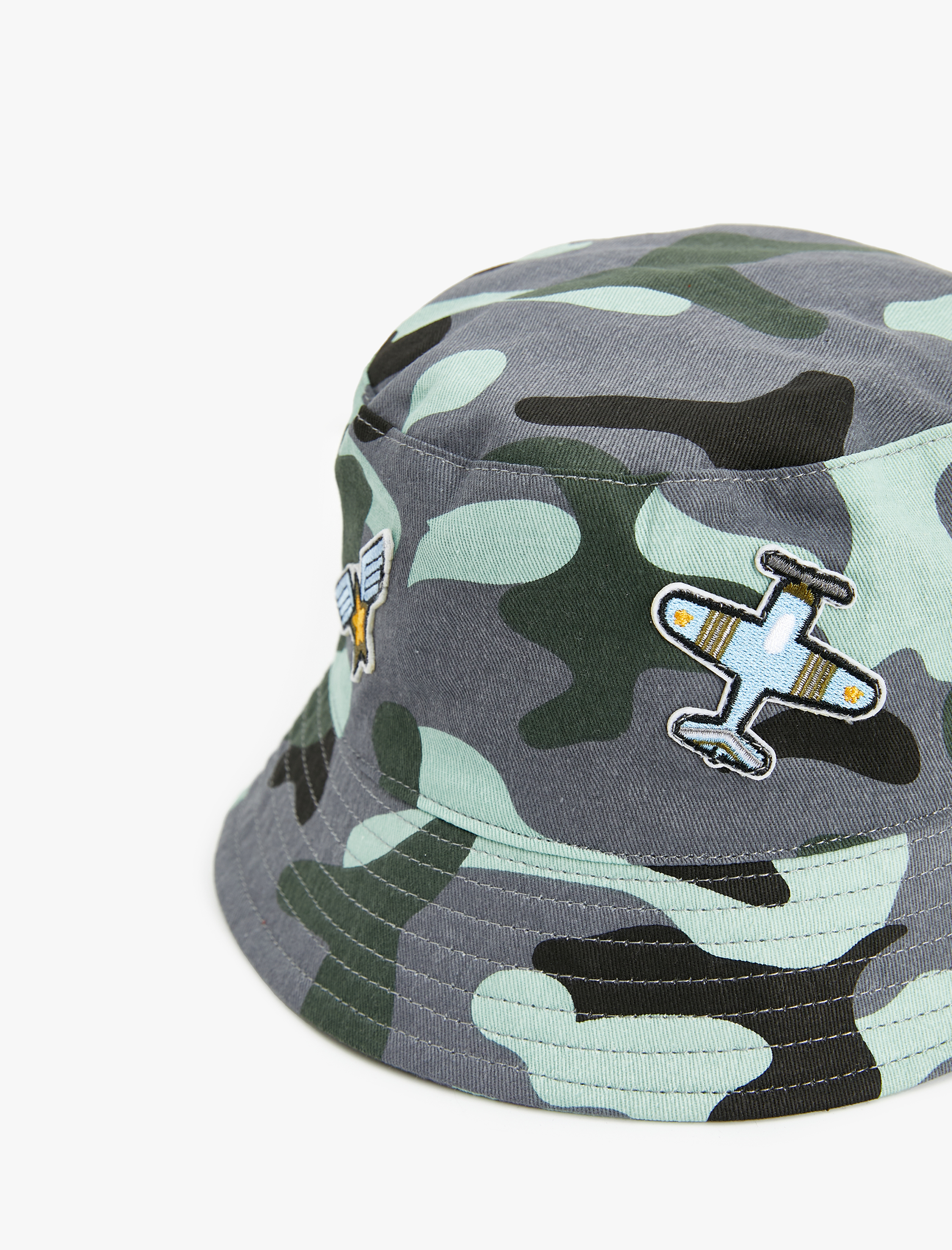  Erkek Çocuk Bucket Şapka Kamuflaj Desenli Aplikeli
