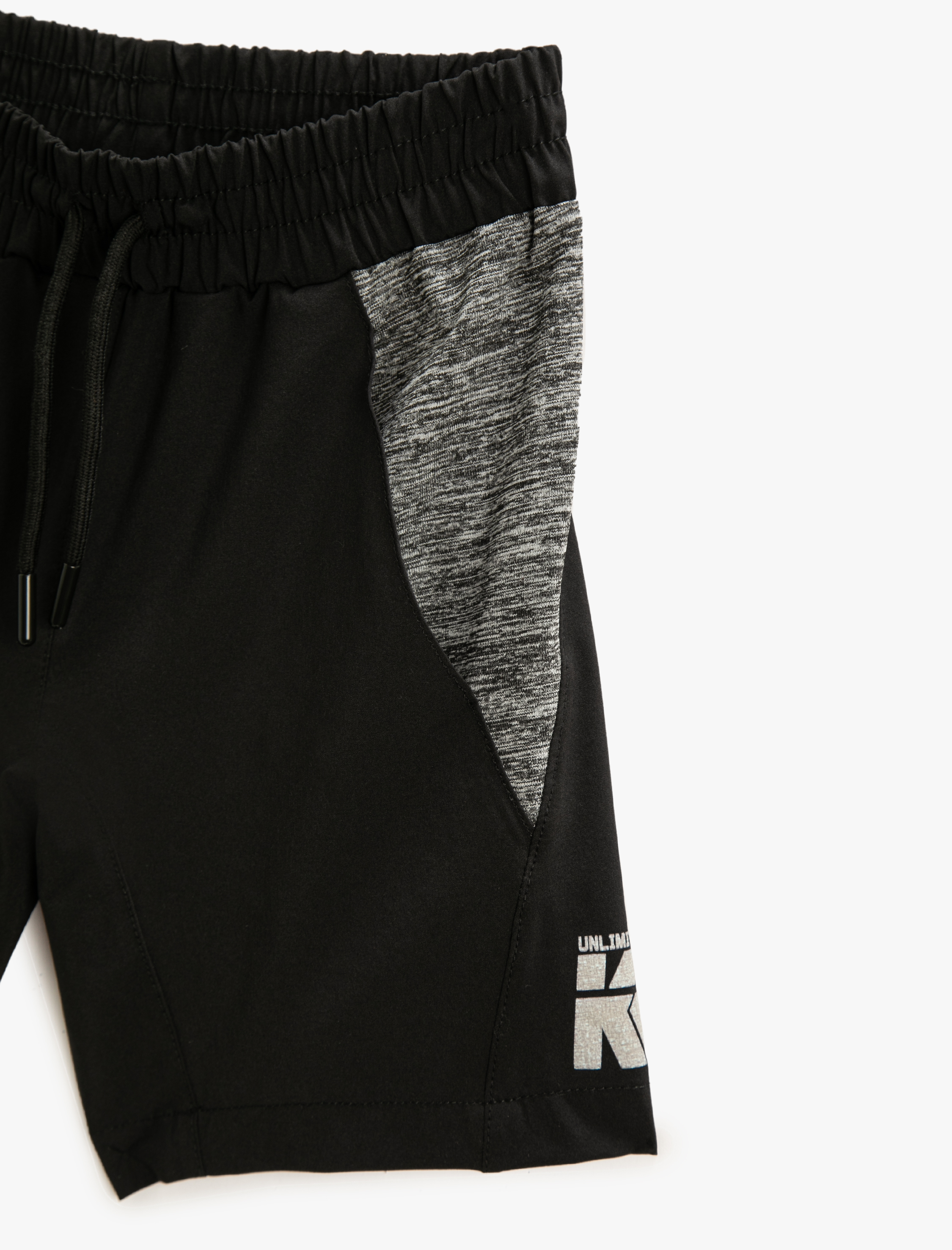  Erkek Çocuk Baskılı Spor Şort Beli Bağlamalı Lastikli