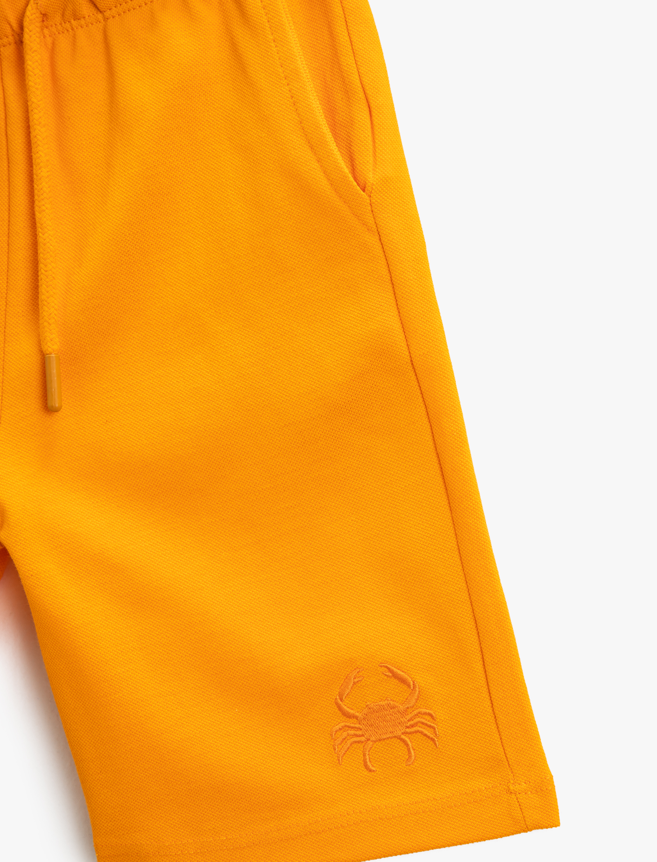  Erkek Çocuk Basic Şort Beli Bağlamalı Cepli Yengeç İşleme Detaylı