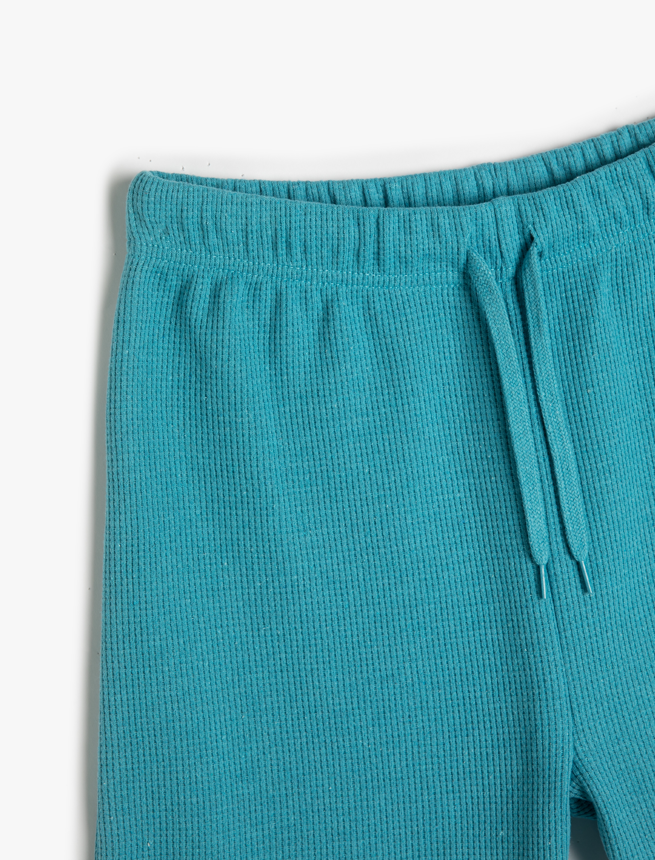  Erkek Çocuk Beli Bağcıklı Şort Dokulu