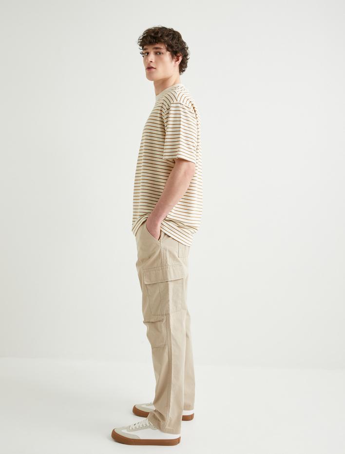  Basic Tişört Bisiklet Yaka Kısa Kollu Dokulu