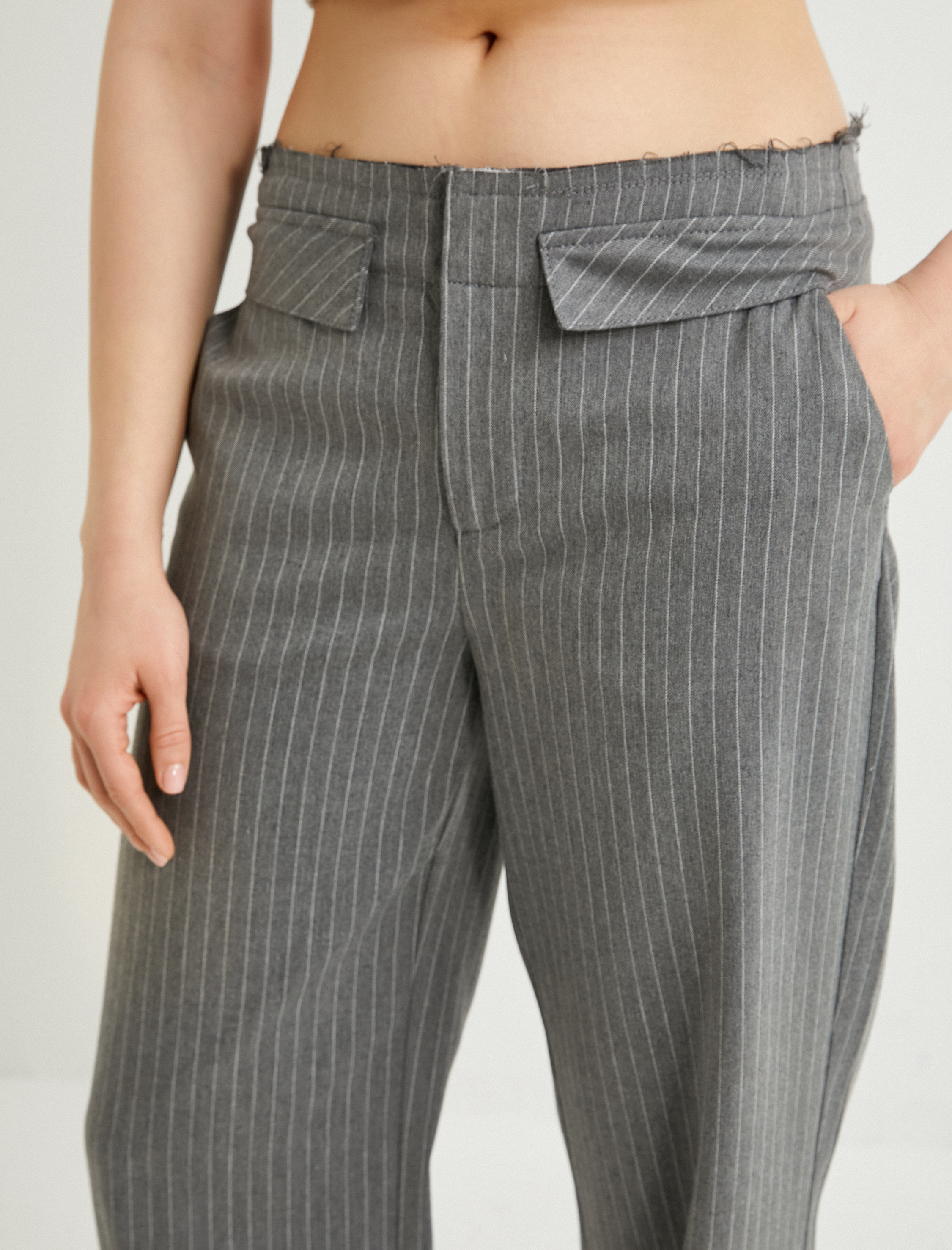   Kumaş Pantolon Kapaklı Cep Detaylı Bol Paça Standart Bel