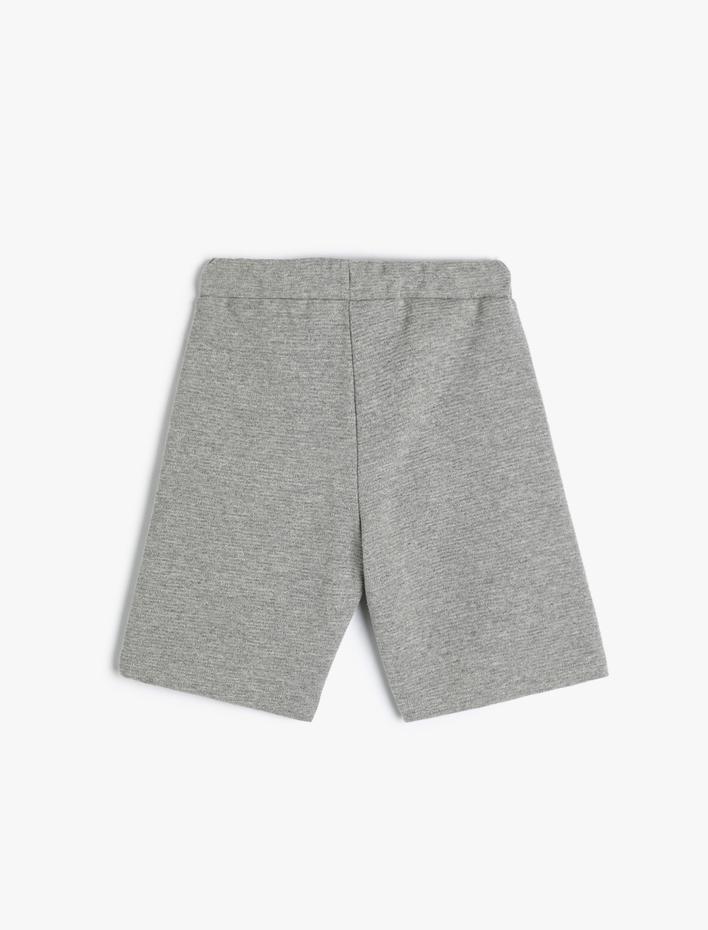 Erkek Çocuk Şort Beli Bağlamalı Baskı Detaylı