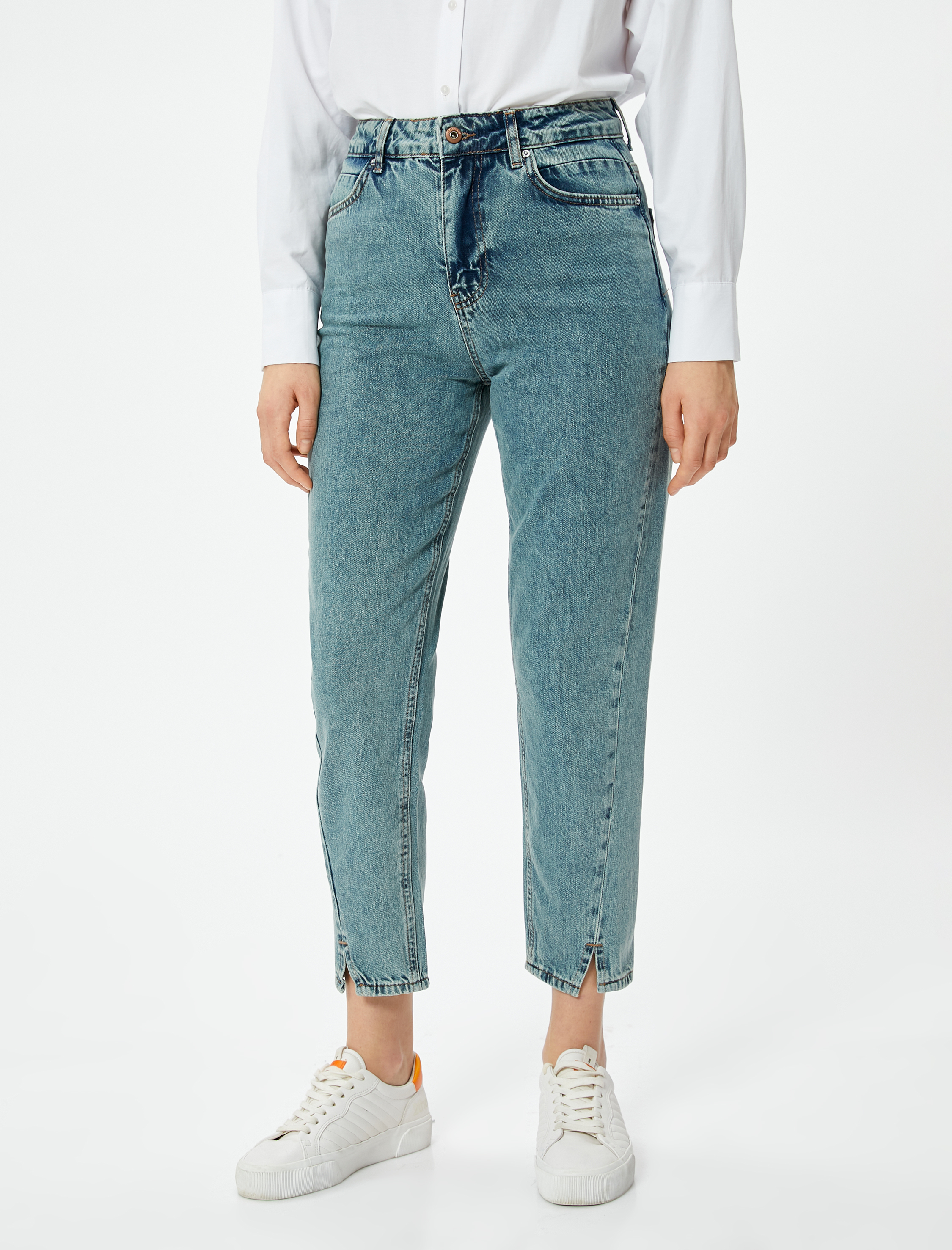   Mom Kot Pantolon Kısa Dar Paça Yırtmaç Detaylı Cepli - Mom Jean