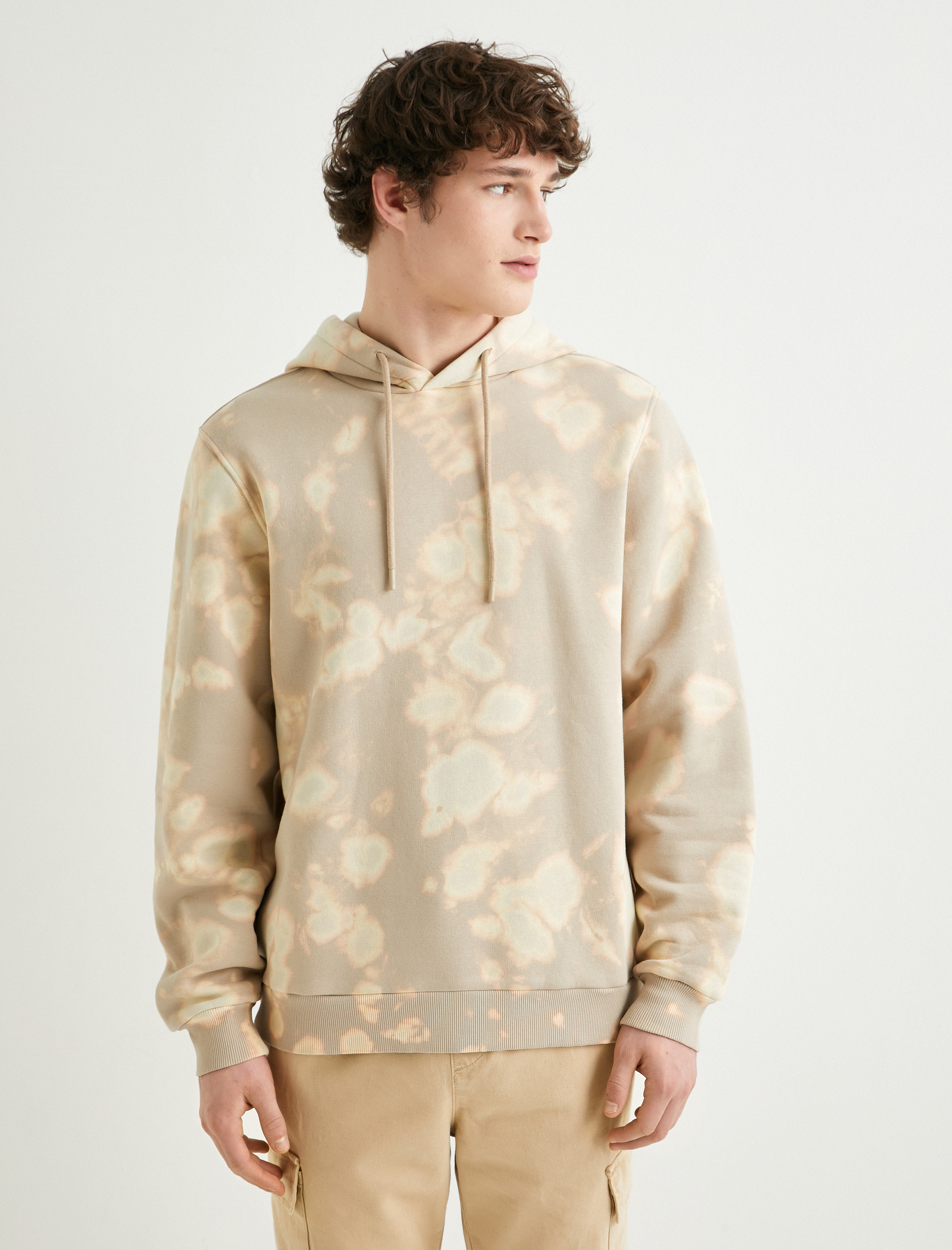   Kapşonlu Sweatshirt Soyut Baskılı Uzun Kollu Şardonlu