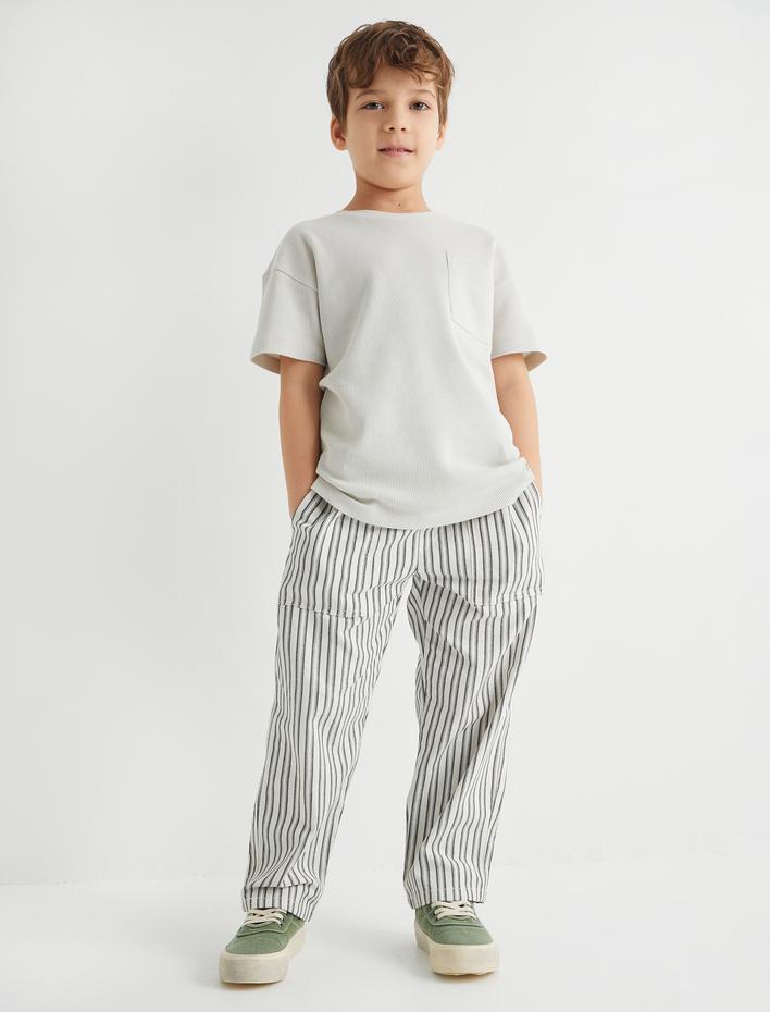 Erkek Çocuk Basic Tişört Kısa Kollu Bisiklet Yaka Cep Detaylı Pamuklu