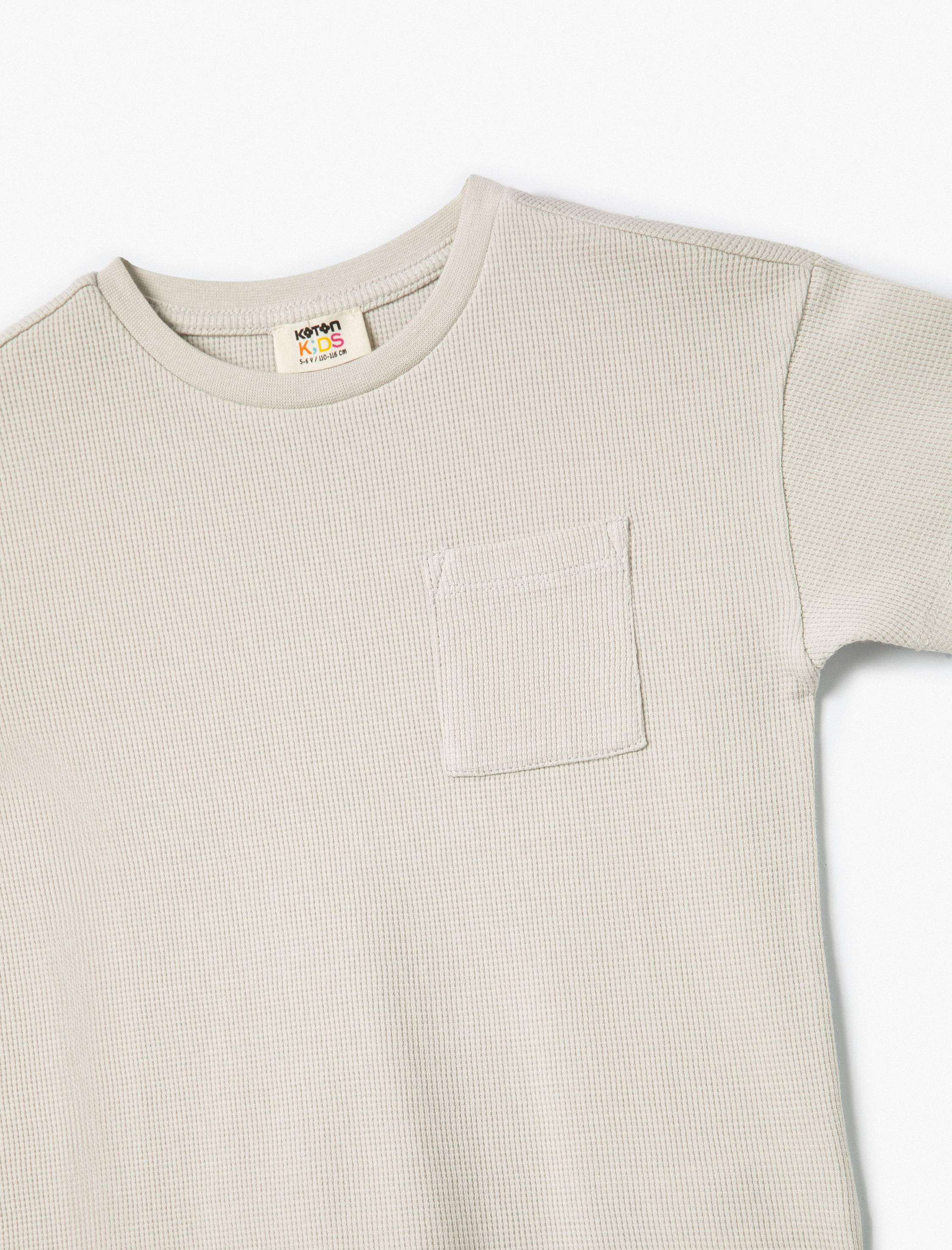  Erkek Çocuk Basic Tişört Kısa Kollu Bisiklet Yaka Cep Detaylı Pamuklu