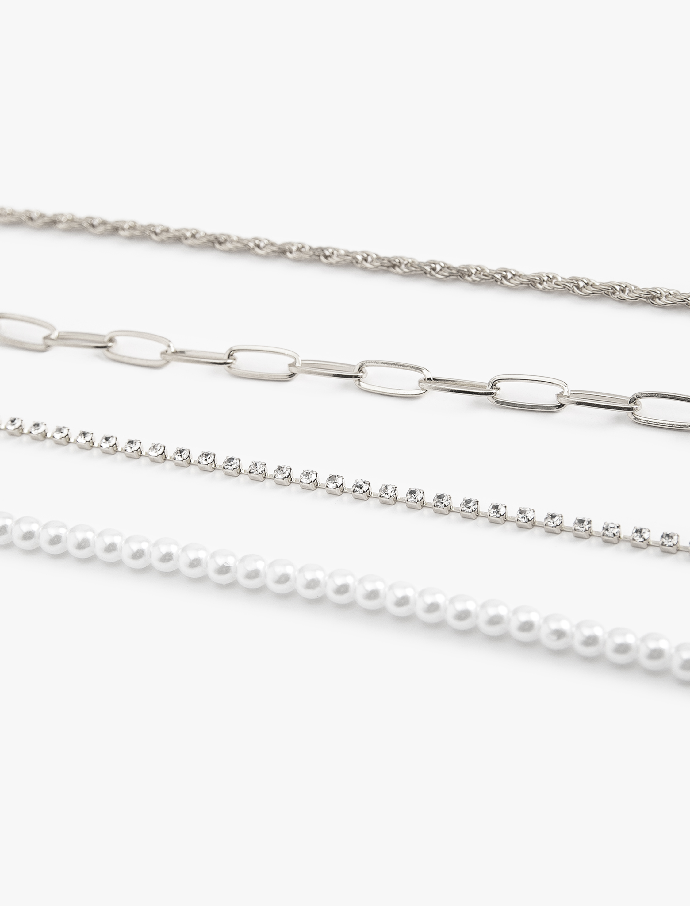  Kadın 4'lü Zincir Bileklik Seti