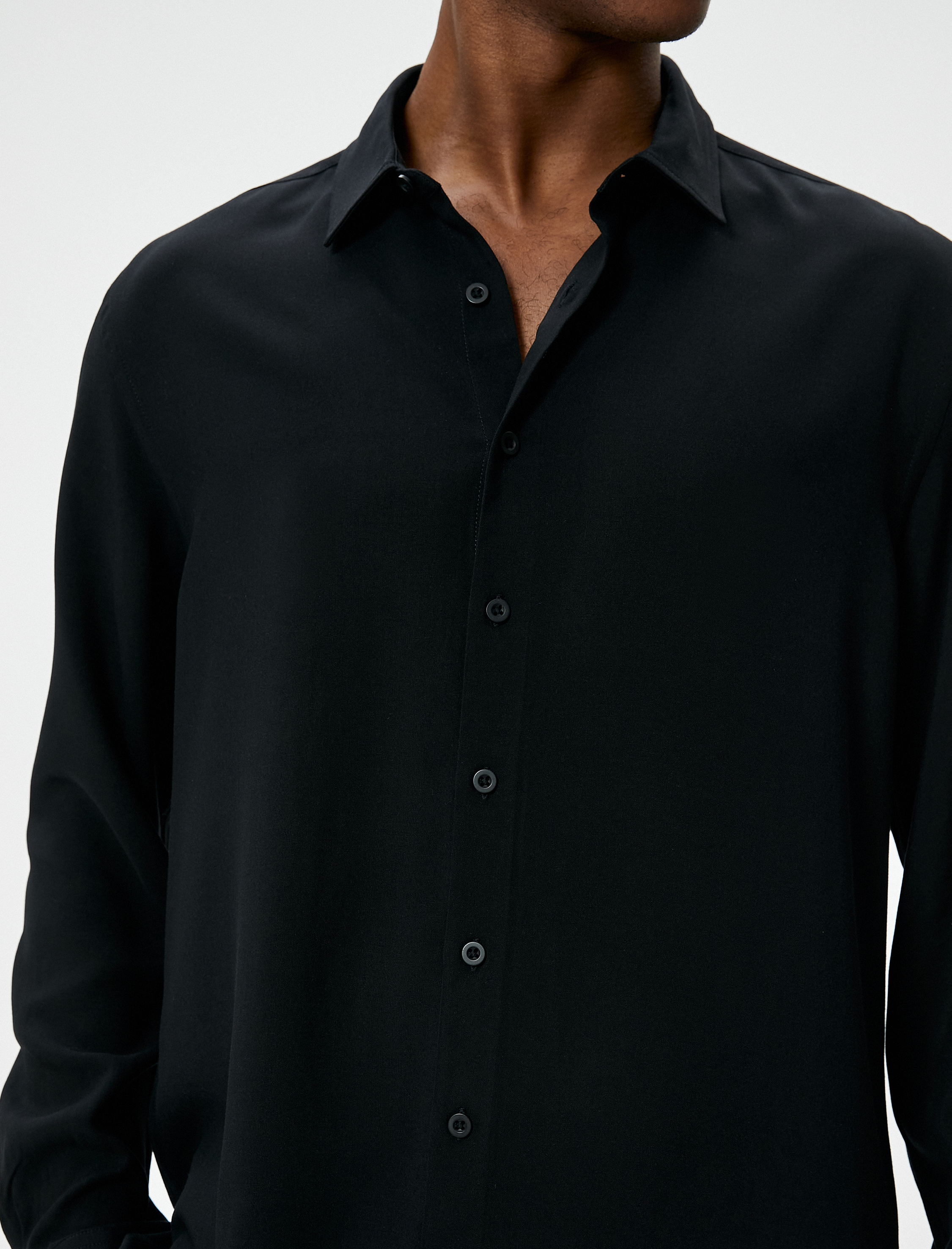   Basic Gömlek Uzun Kollu Klasik Yaka Düğmeli Viskon Regular Fit