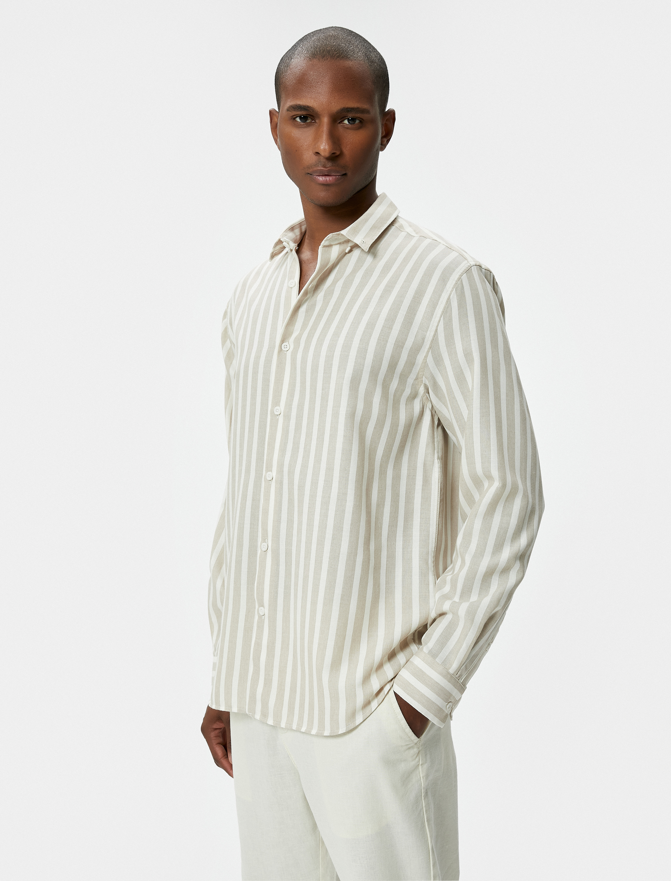   Slim Fit Gömlek Uzun Kollu Klasik Yaka Düğmeli