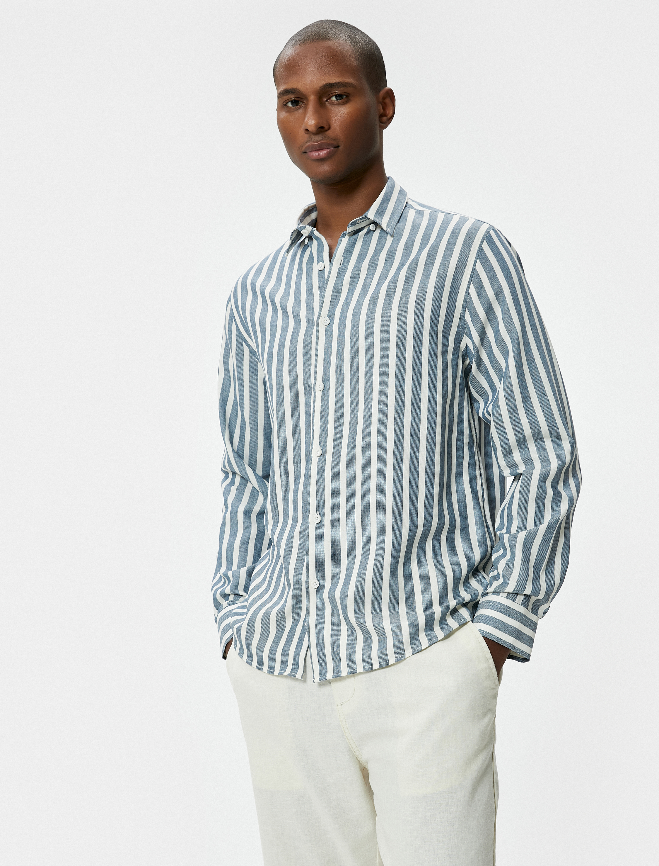   Slim Fit Gömlek Uzun Kollu Klasik Yaka Düğmeli