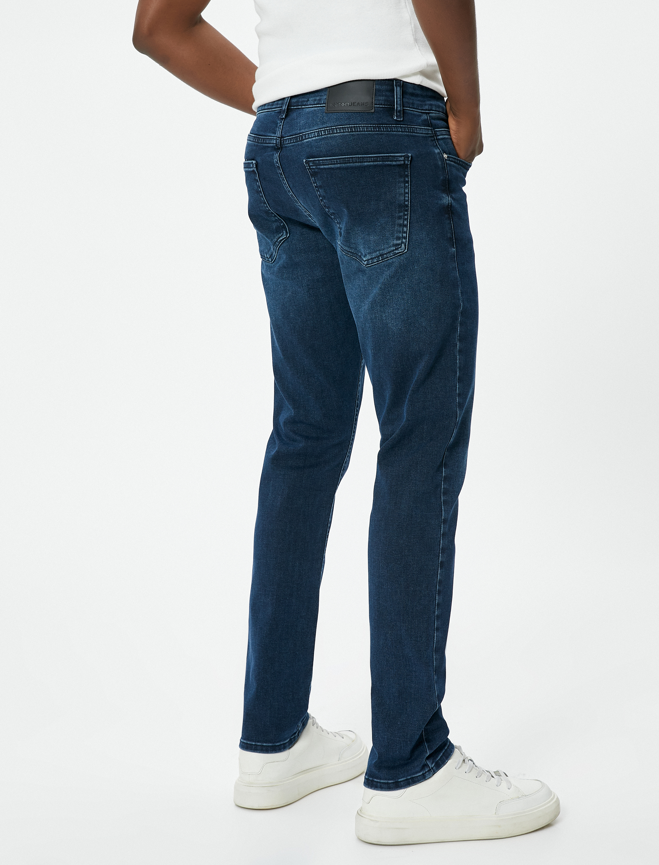 Brad Jeans - Slim Fit Jean