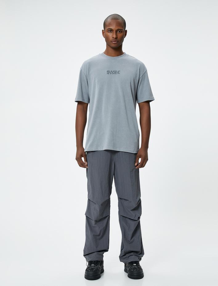  Oversize Tişört Slogan İşlemeli Bisiklet Yaka Kısa Kollu