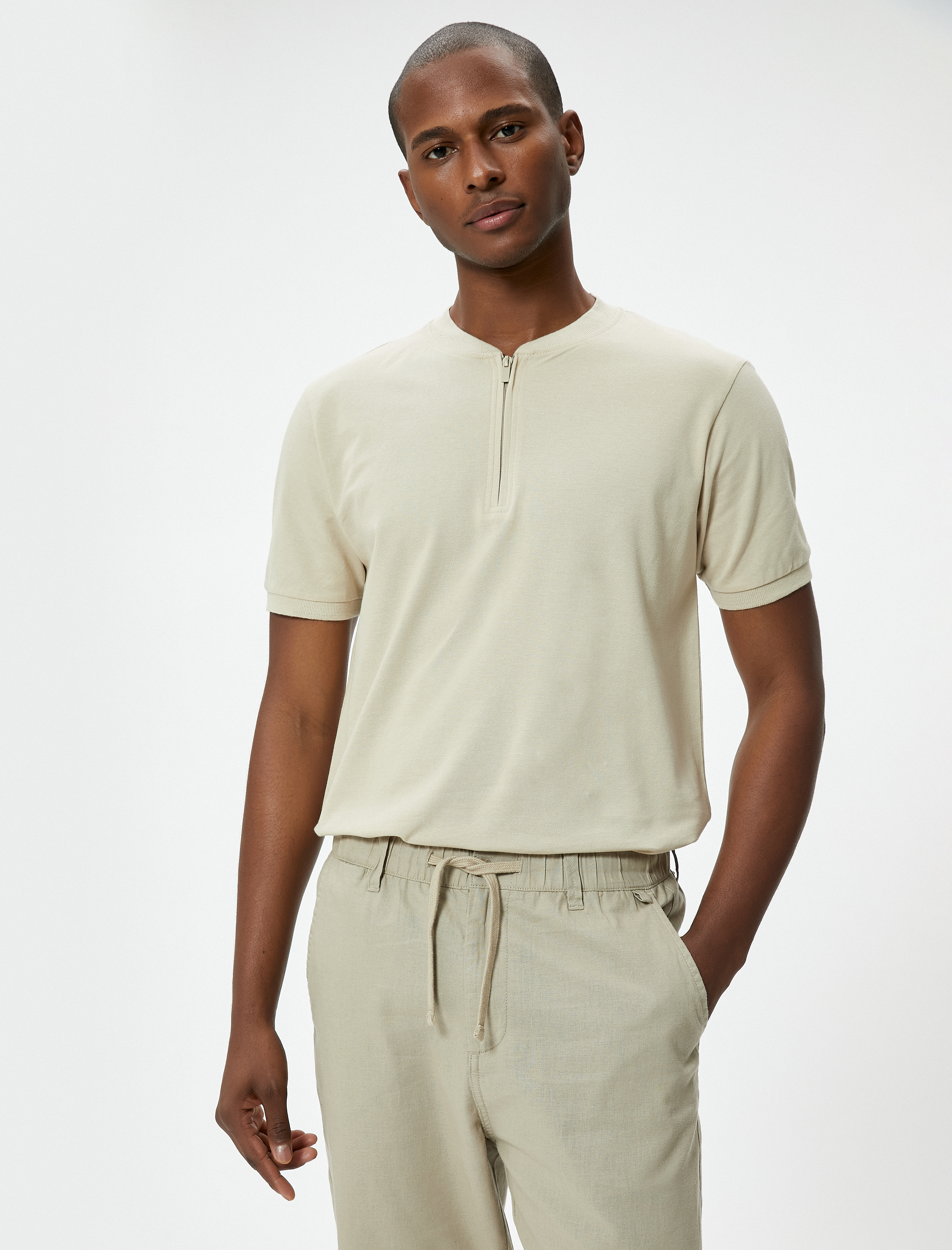   Hakim Yaka Tişört Yarım Fermuarlı Slim Fit Kısa Kollu